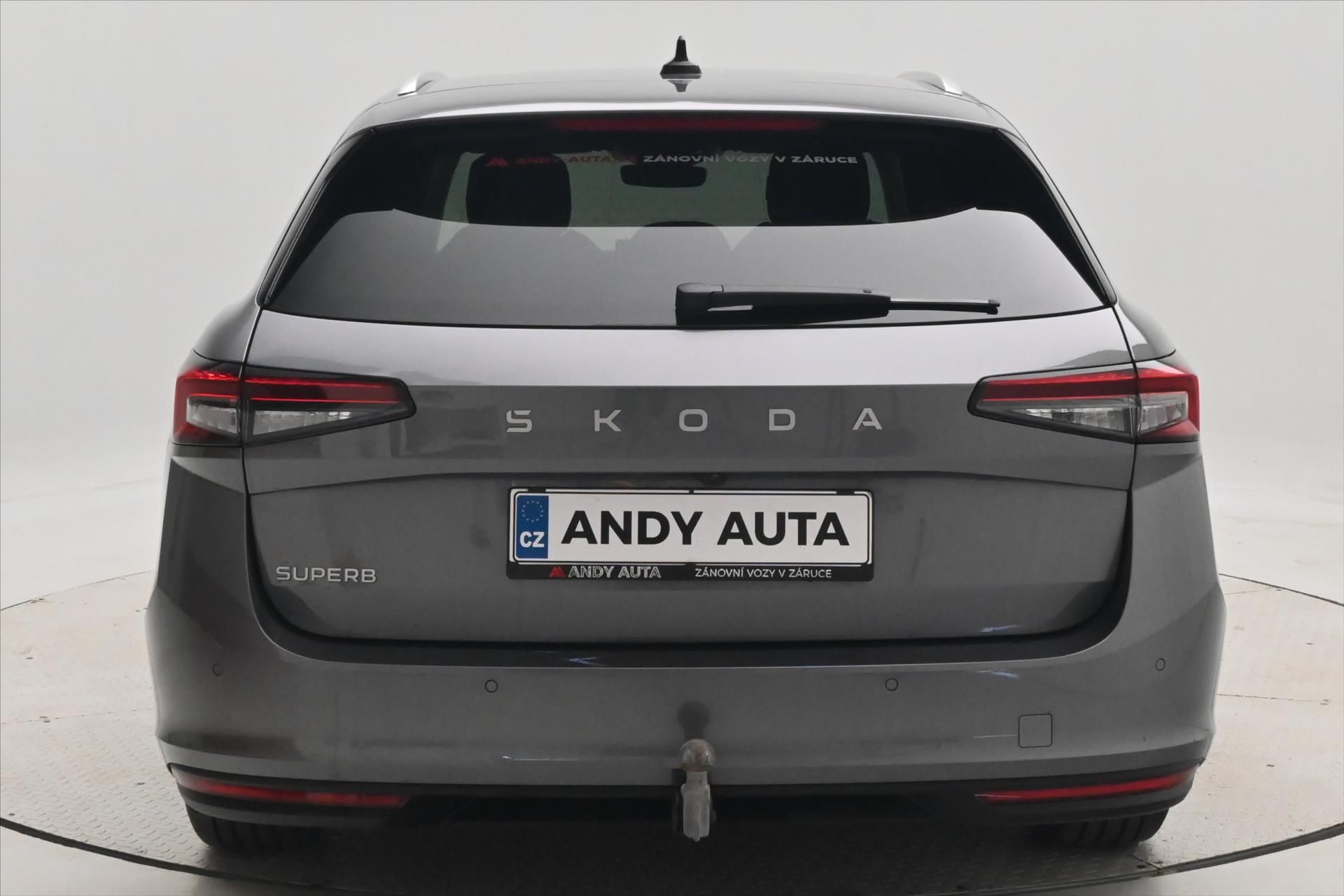 Škoda Superb, 1,5 TSI 110kW DSG Selection VŮ - fotka 6