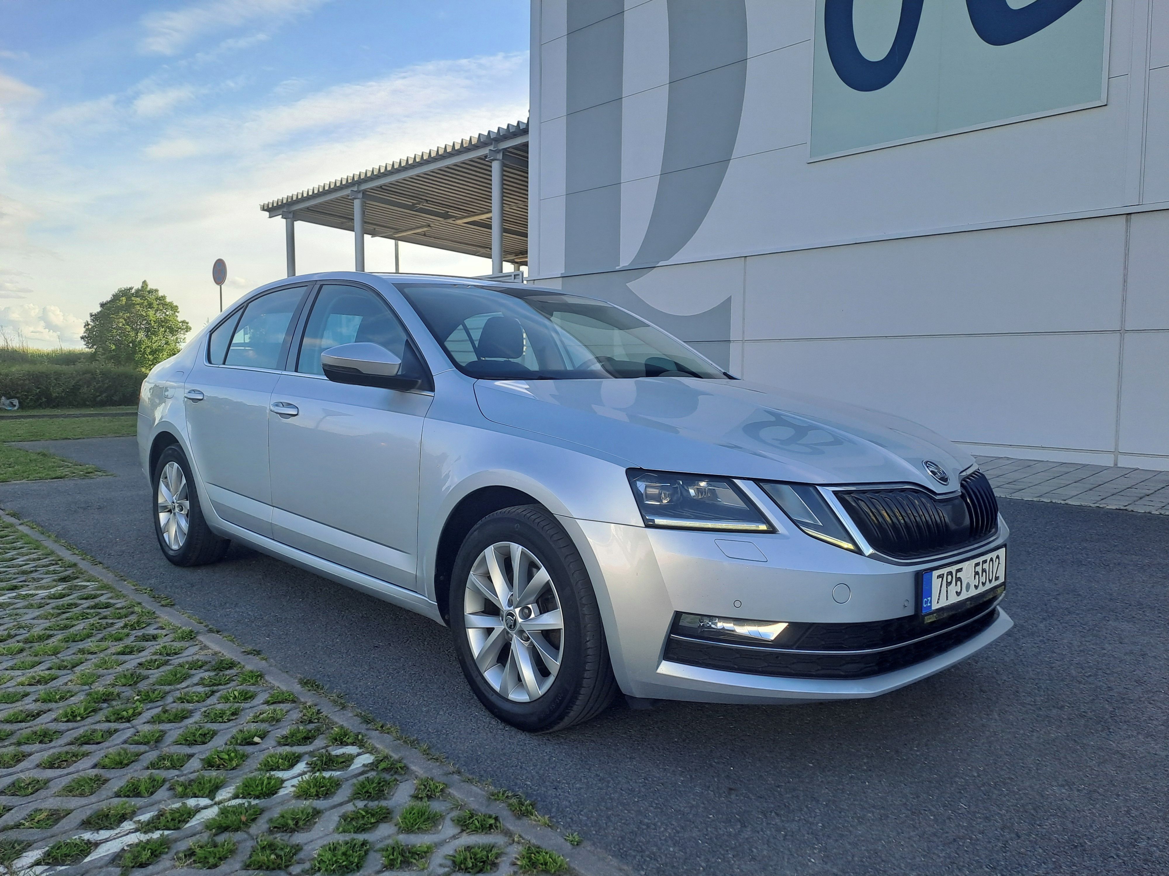 Škoda Octavia, 2.0TDI 110KW 1.MAJ STYLE+ TOP