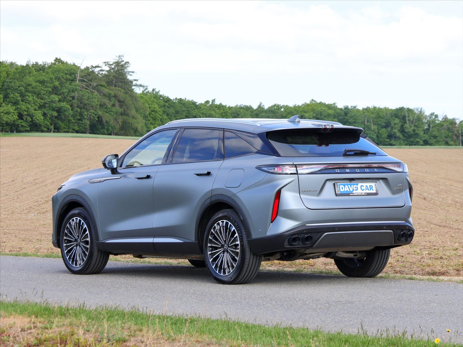 Omoda 9, 1.5 Hybrid 395KW CZ 7 let záru - fotka 5