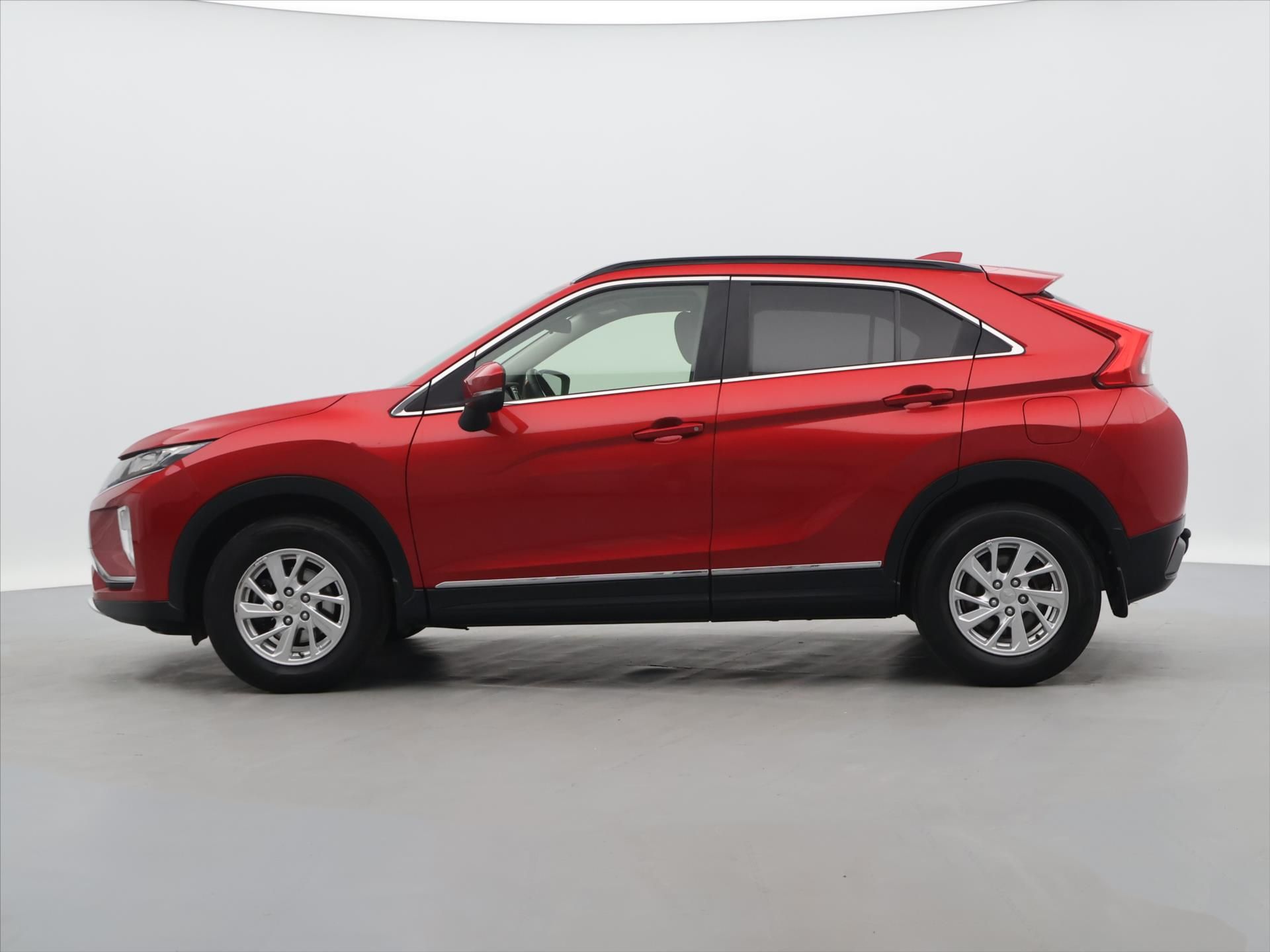 Mitsubishi Eclipse Cross, 1,5 T-Mivec 120kW CZ CVT - fotka 4