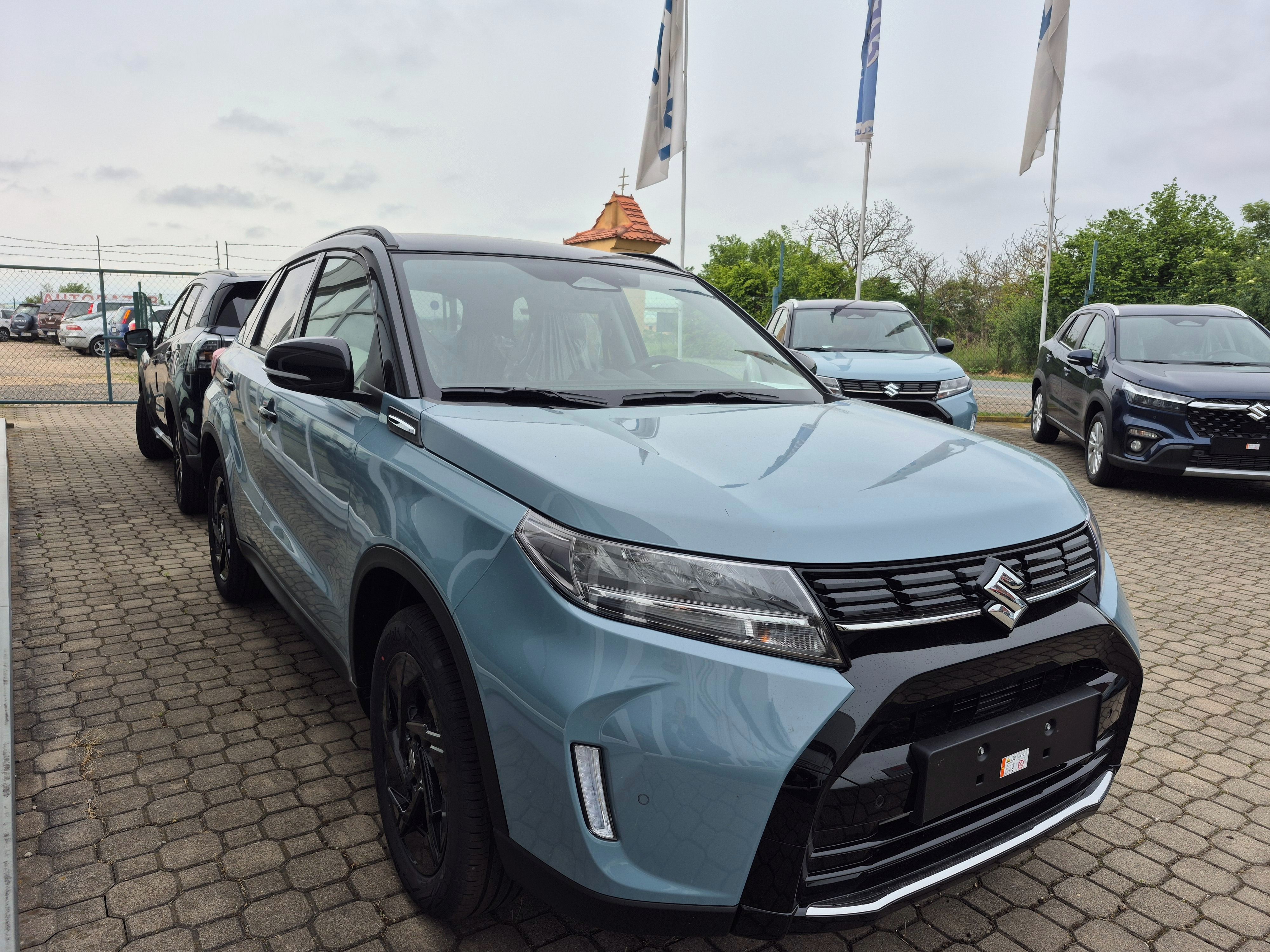 Suzuki Vitara, 1,4 Elegance 4x4 AllGrip Black - fotka 3