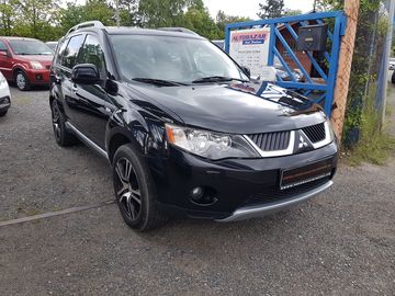 2.2D 115KW 4X4 7MÍST