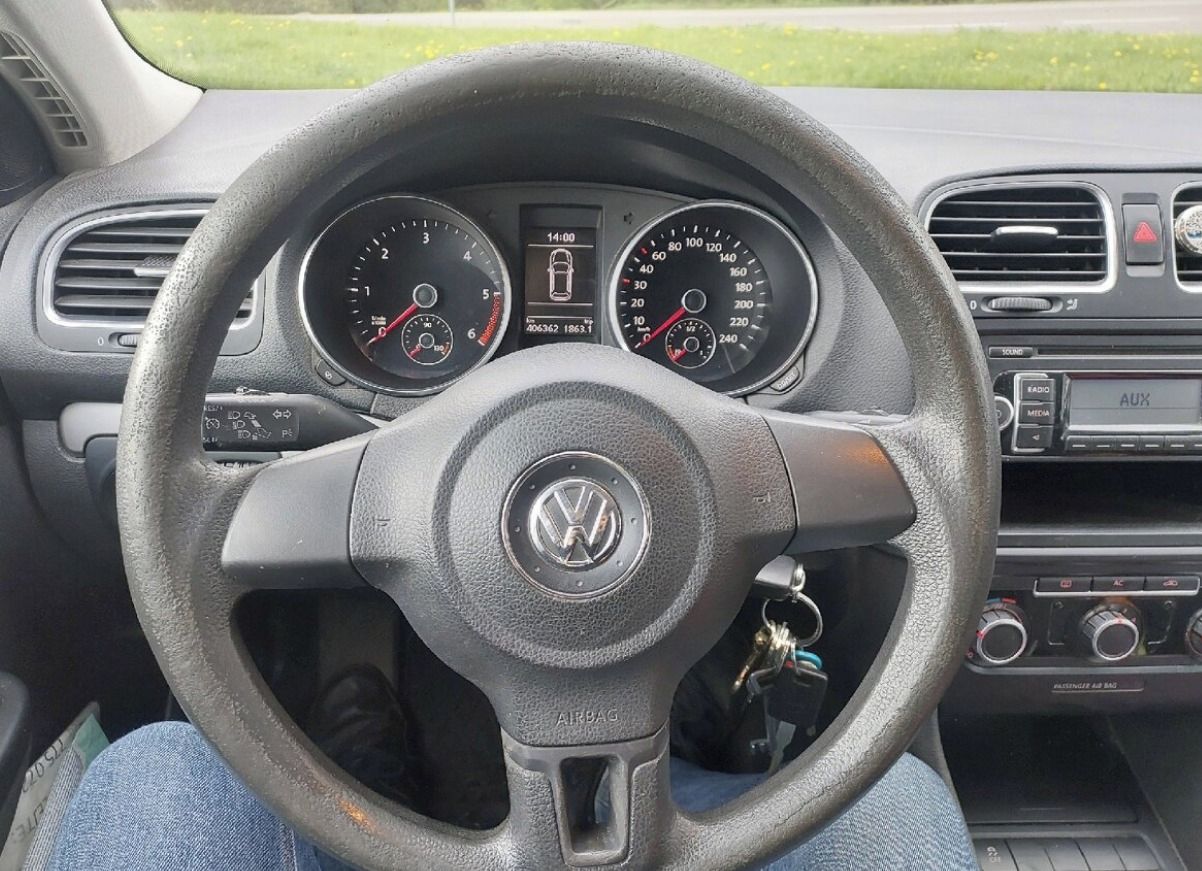Volkswagen Golf Variant, 1.6 TDI, 77 kW - fotka 5