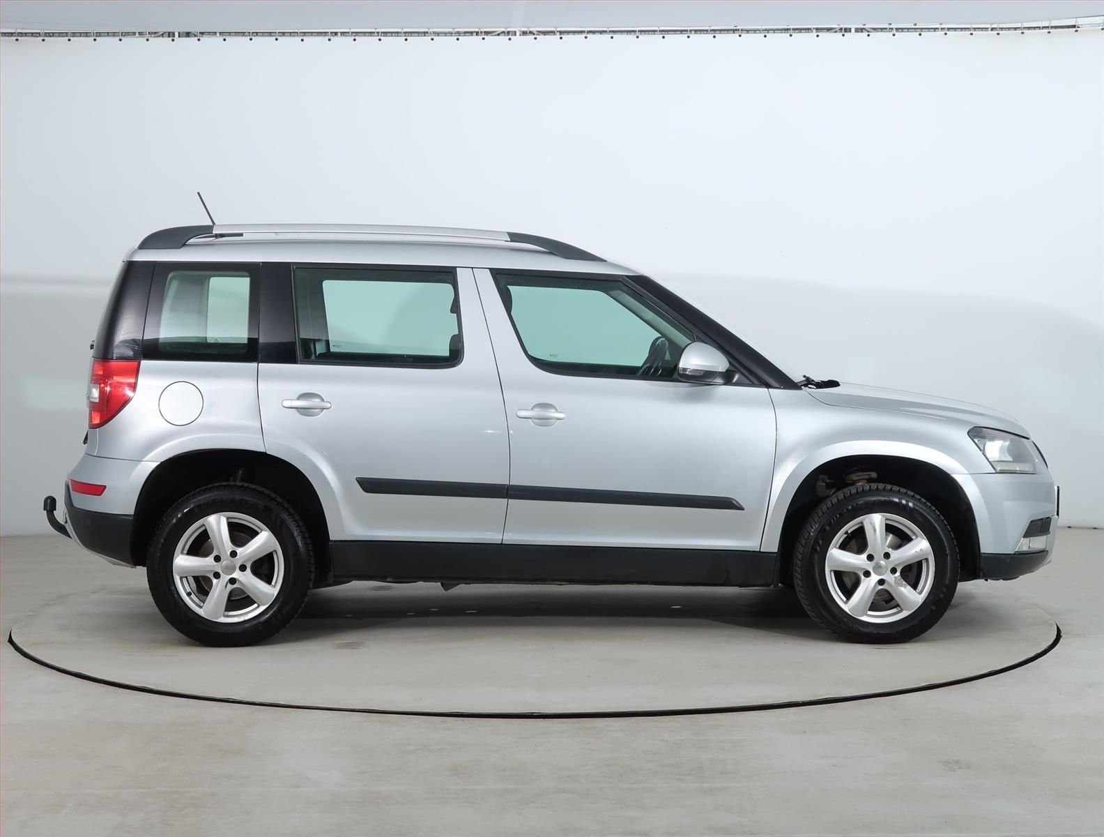 Škoda Yeti, 2.0 TDI, 4X4, Automat, Navi - fotka 6