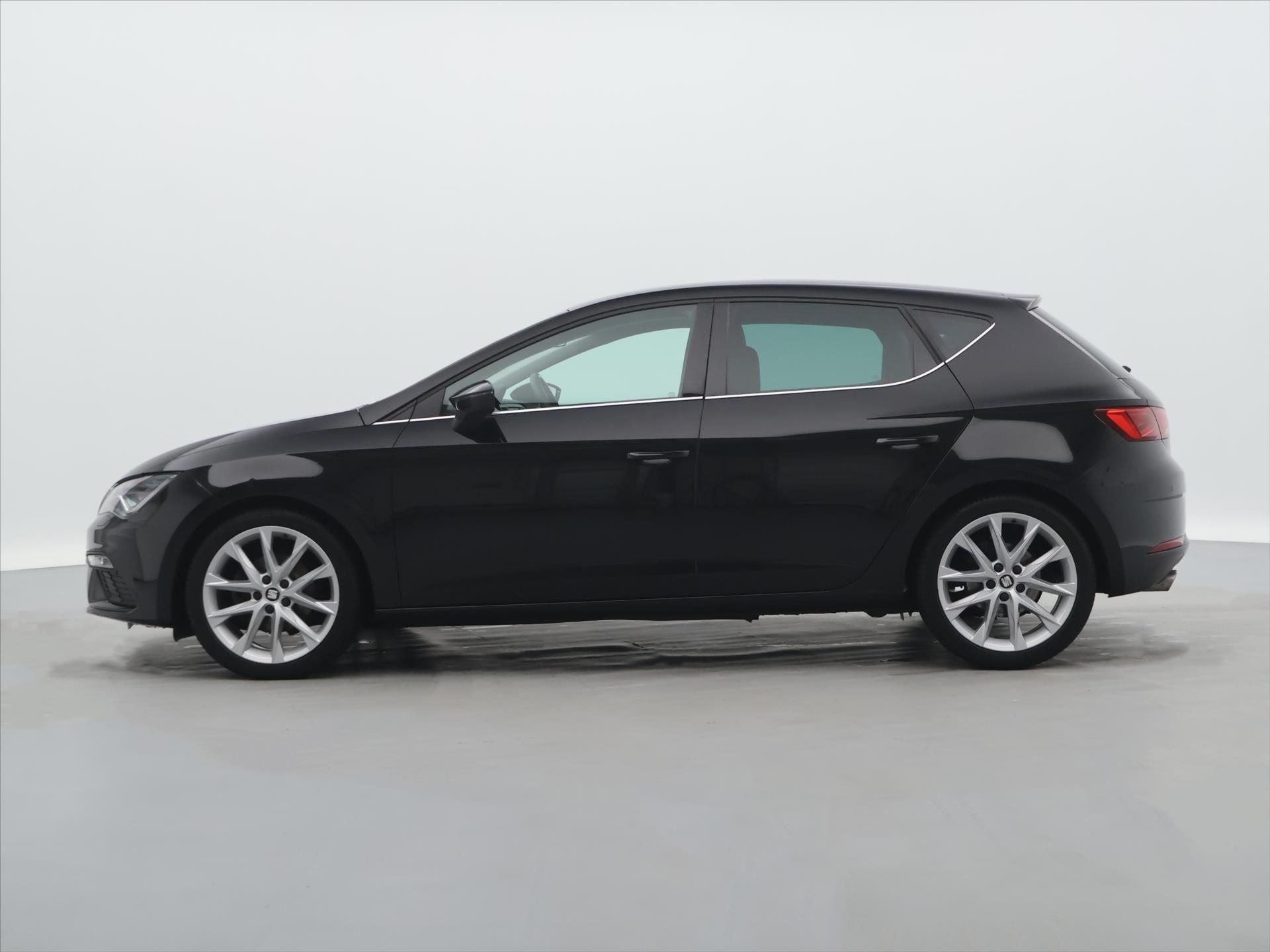 Seat Leon, 1,4 TSI FR Led CZ - fotka 3