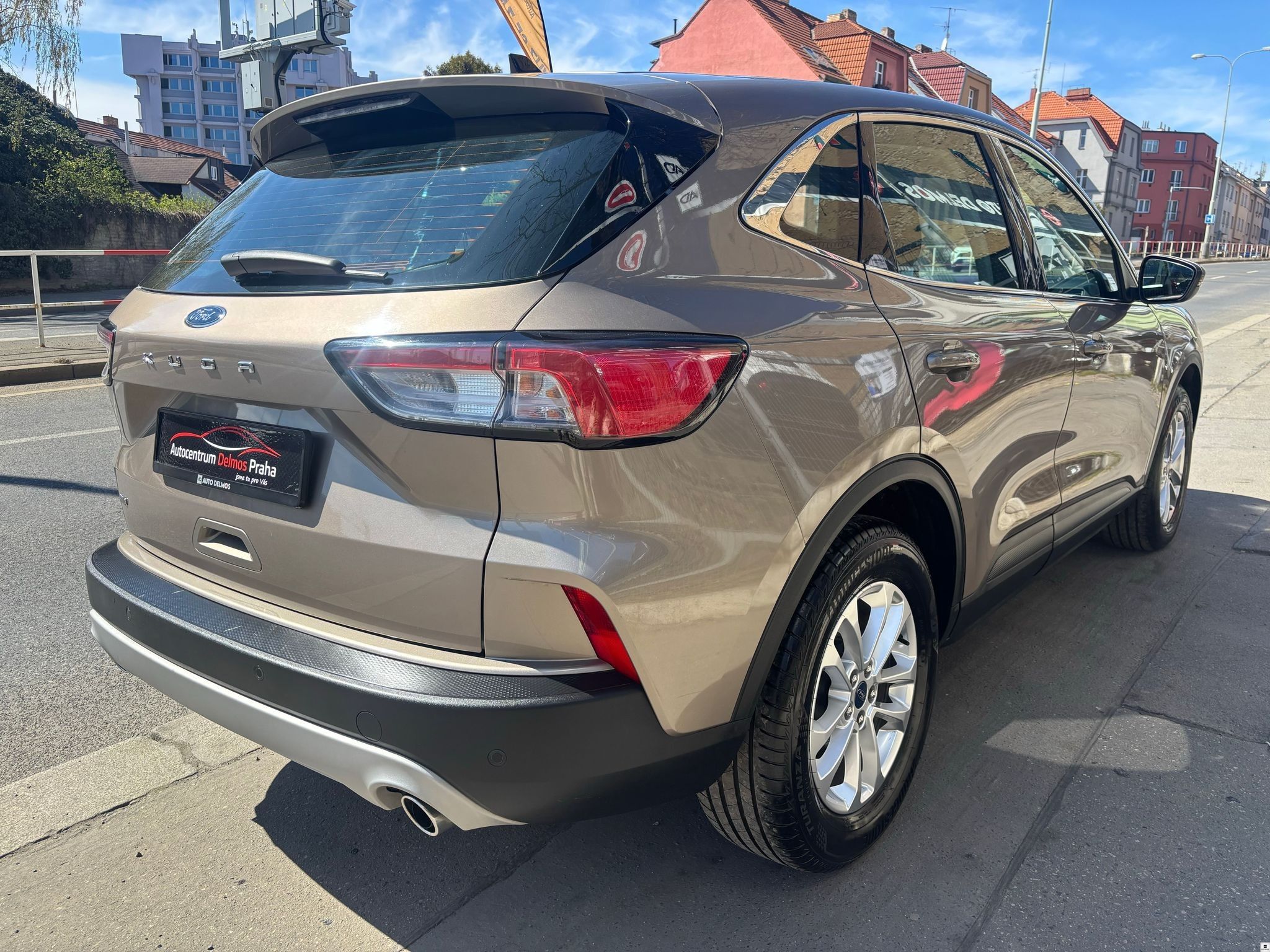 Ford Kuga, 2.0EB-140KW/2021/TITAN-4x4-ZÁR - fotka 5