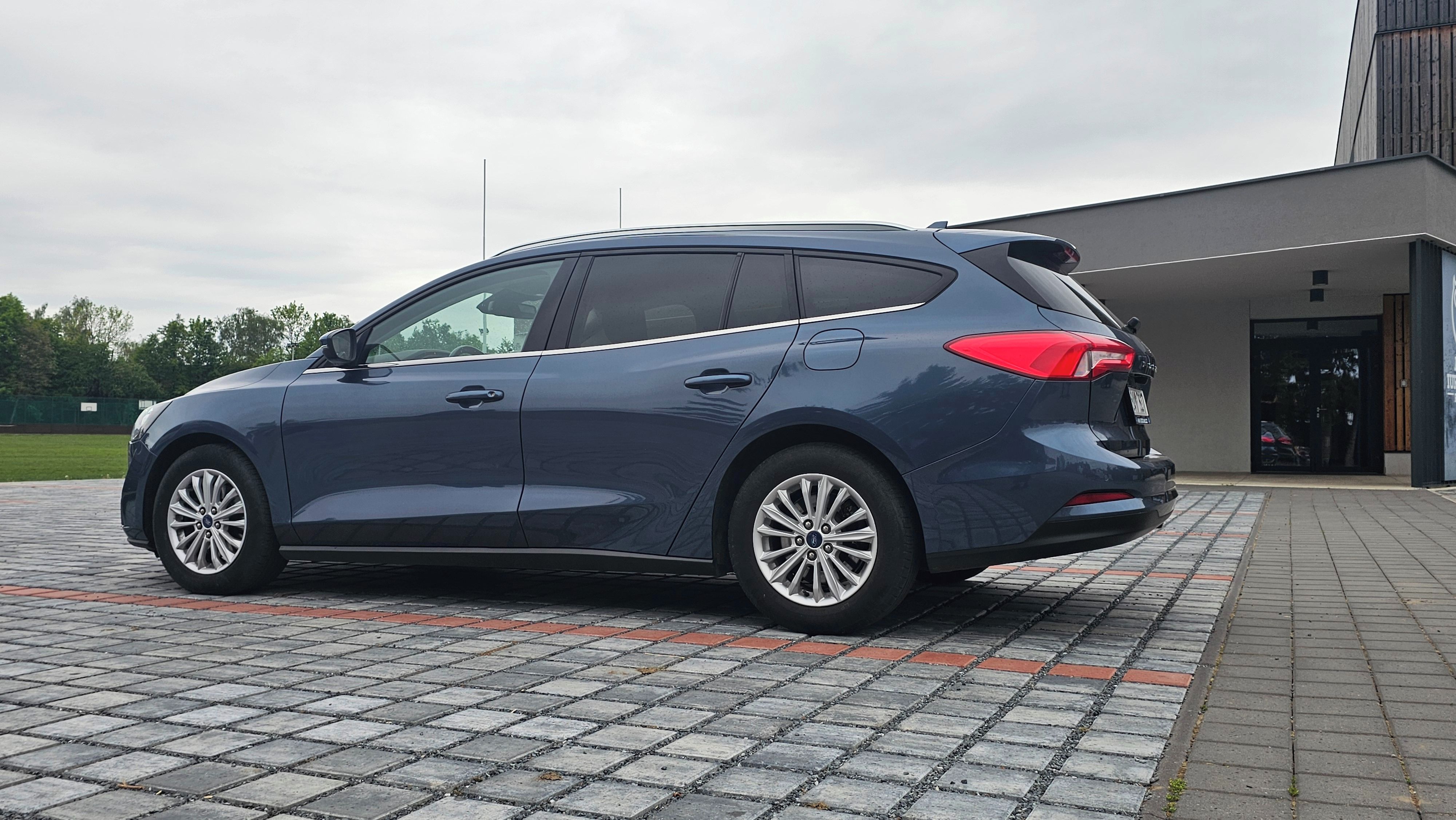 Ford Focus, Titanium kessy kamera dual kli - fotka 2