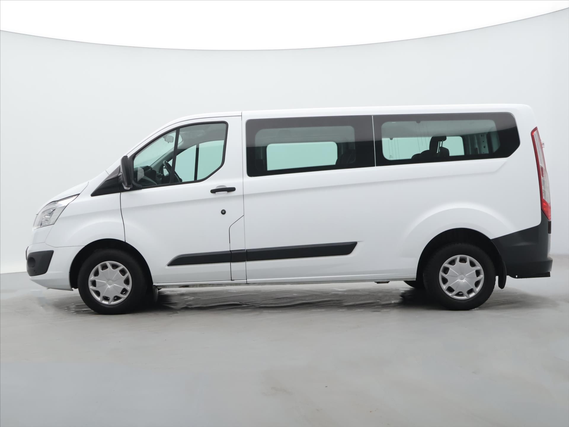 Ford Transit Custom, L2 2,0 TDCI Navi 9-Míst DPH - fotka 4