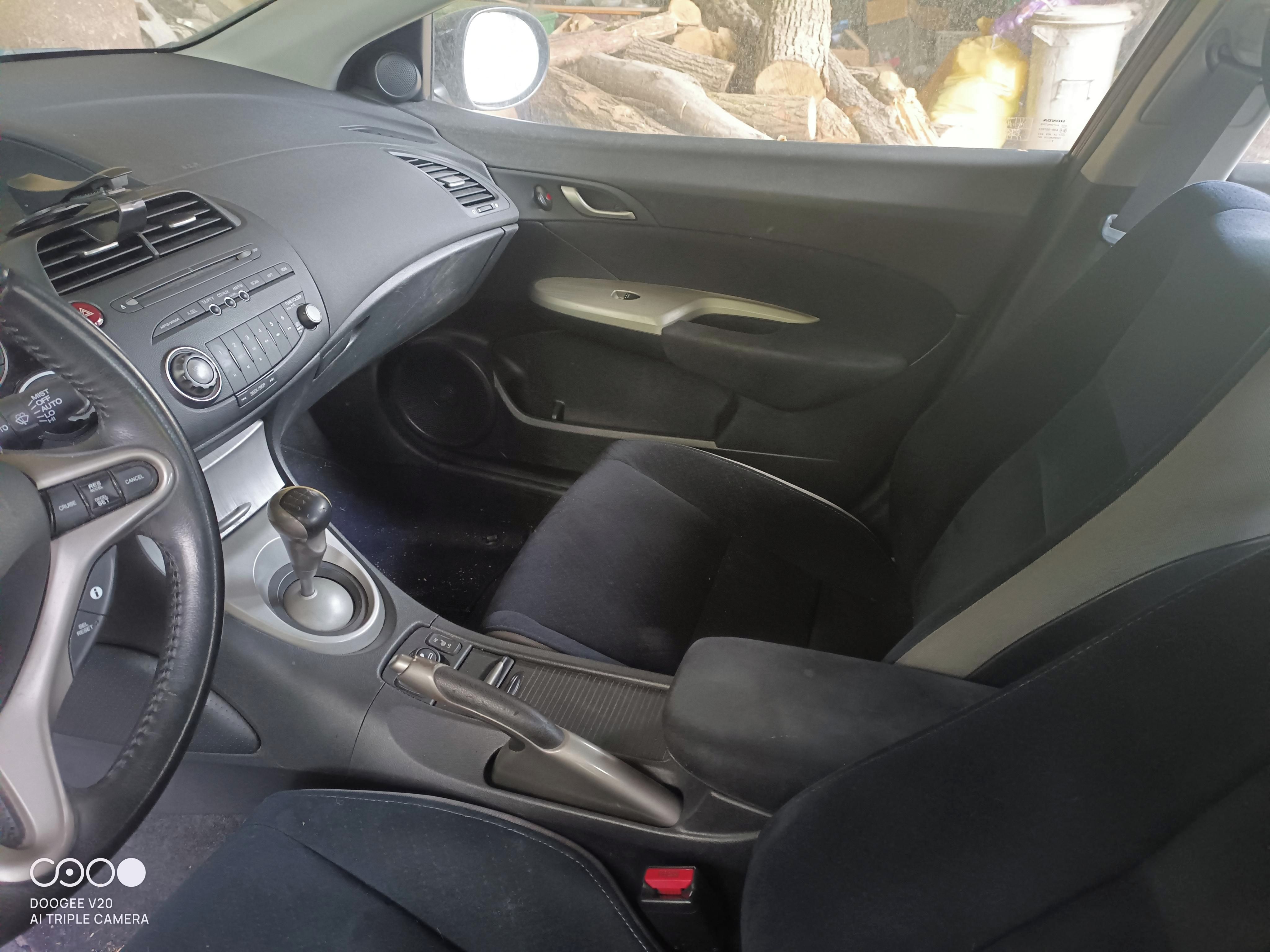 Honda Civic - fotka 2