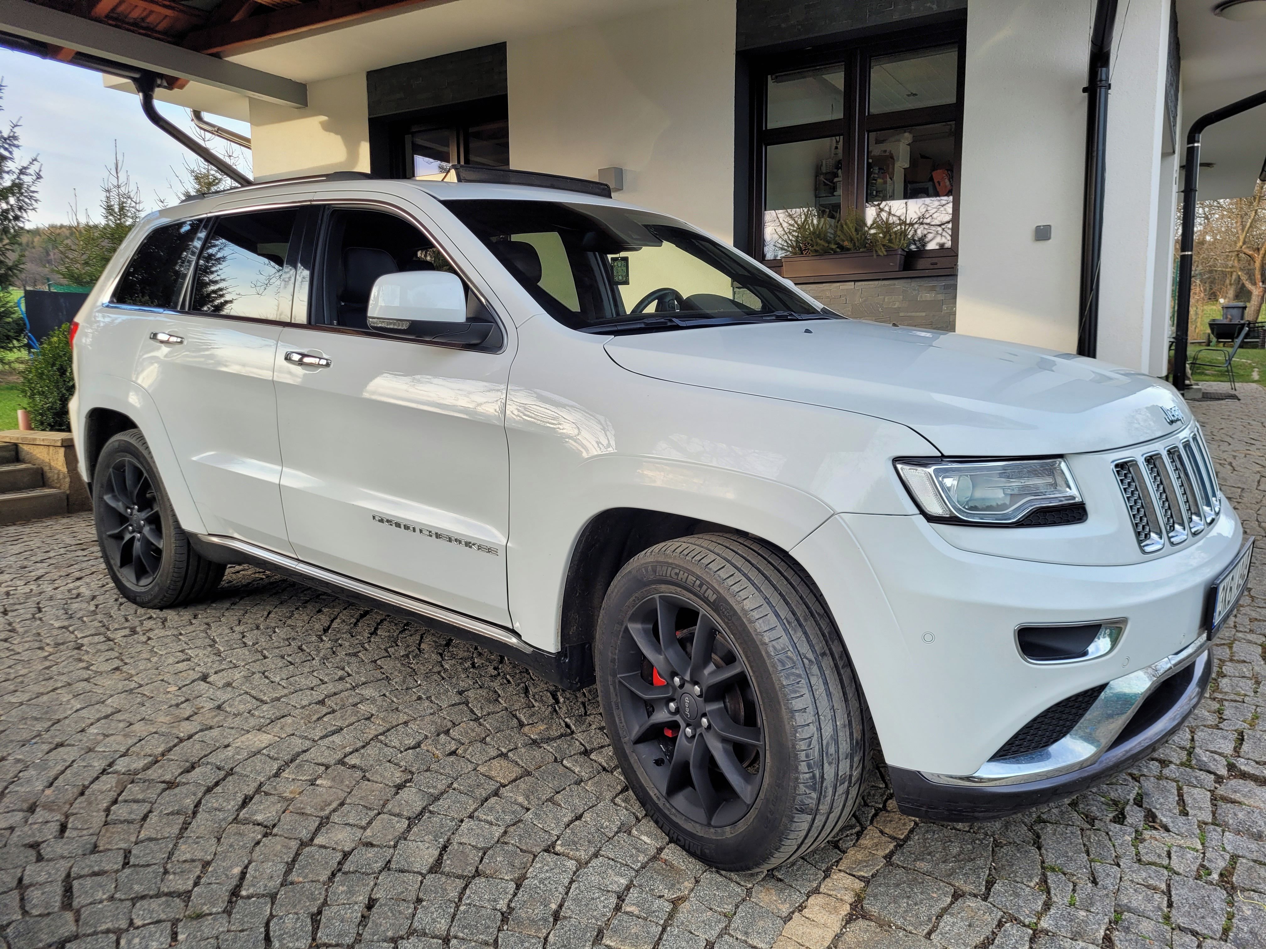 Jeep Grand Cherokee, 3 V6 Turbo Dieset SUMMIT,tažné - fotka 6