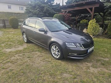 1,5 TSi 110 kW DSG STYLE PLUS