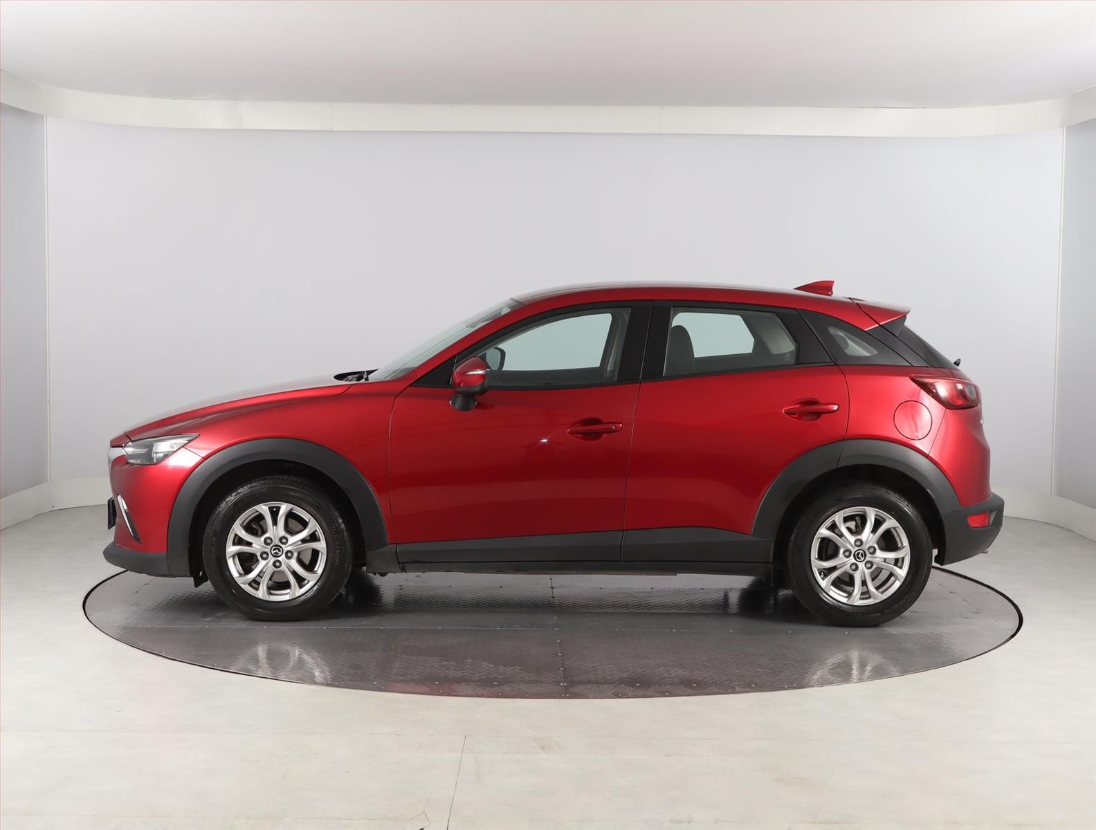 Mazda CX-3, 2.0 Skyactiv-G, ČR,1.maj - fotka 3