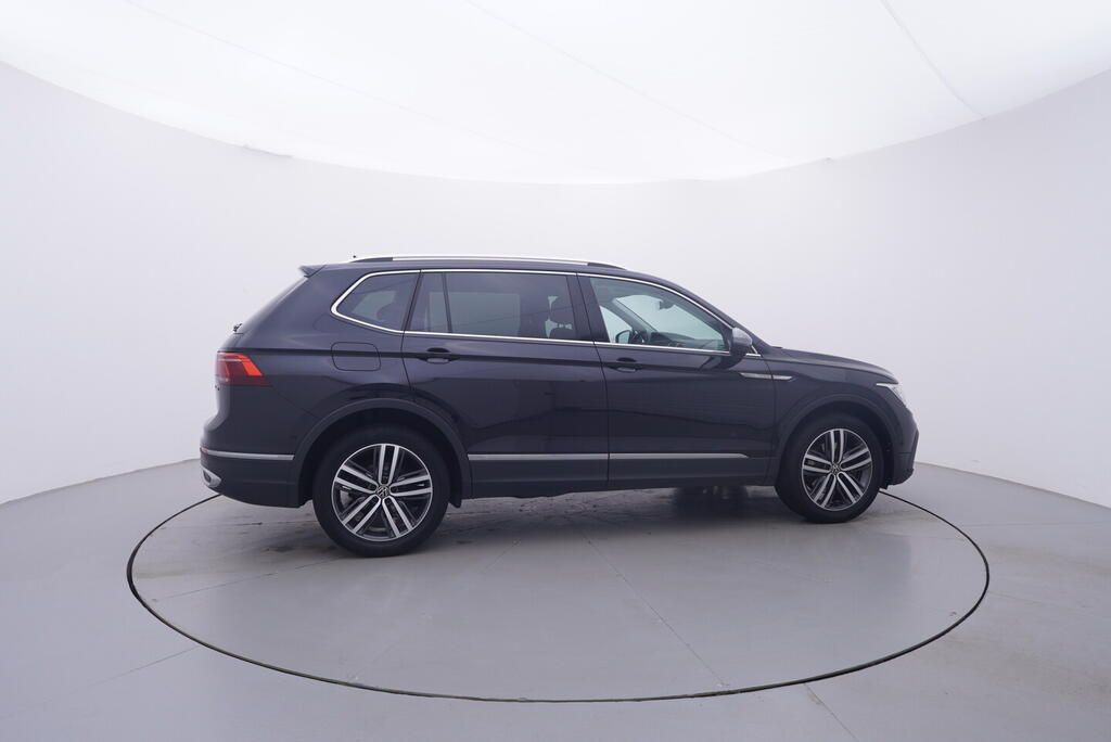 Volkswagen Tiguan, Elegance 2.0 TSI 140 kW - fotka 6