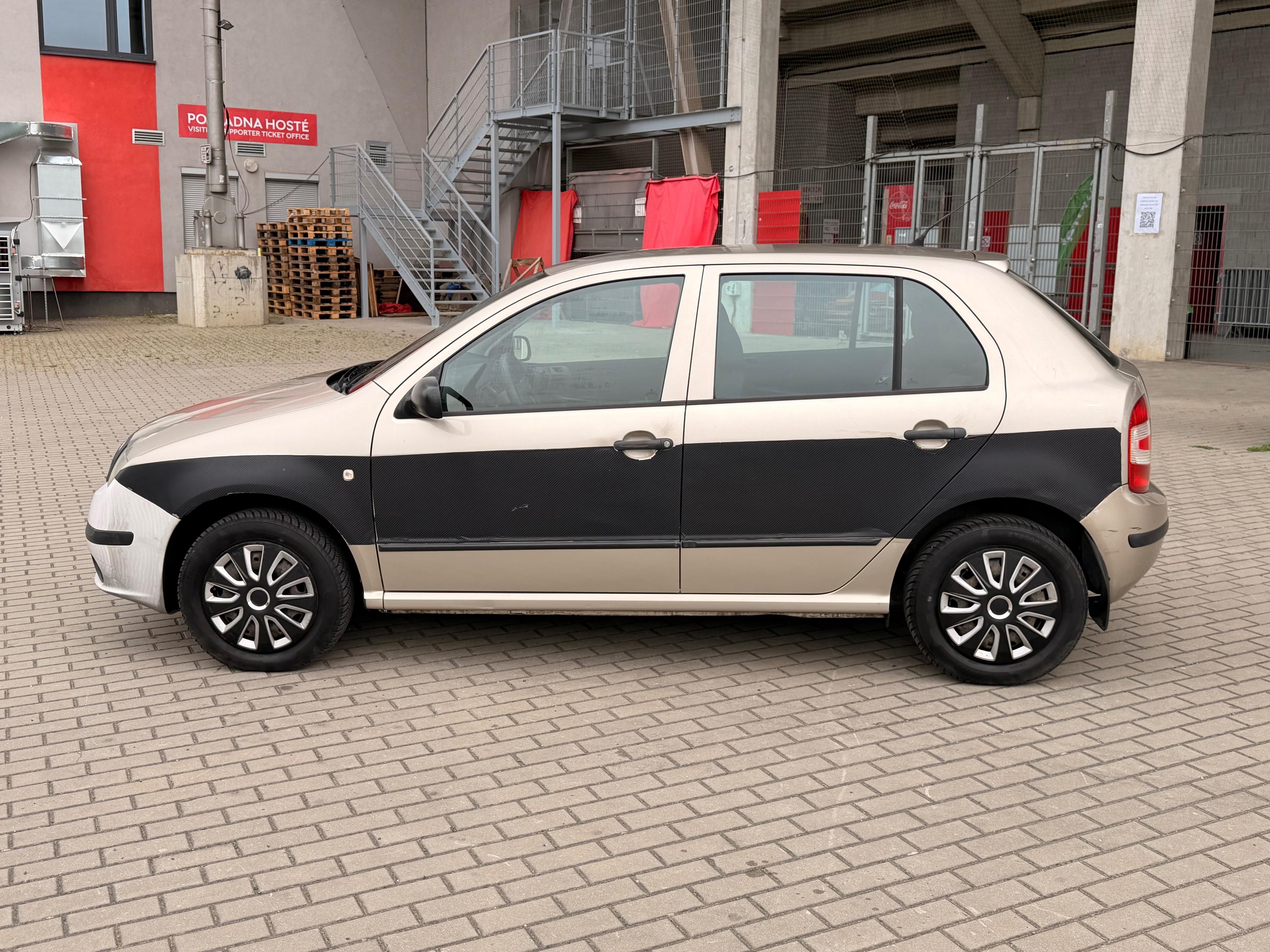 Škoda Fabia, 1.2HTP 40kw NOVÁ STK - fotka 2