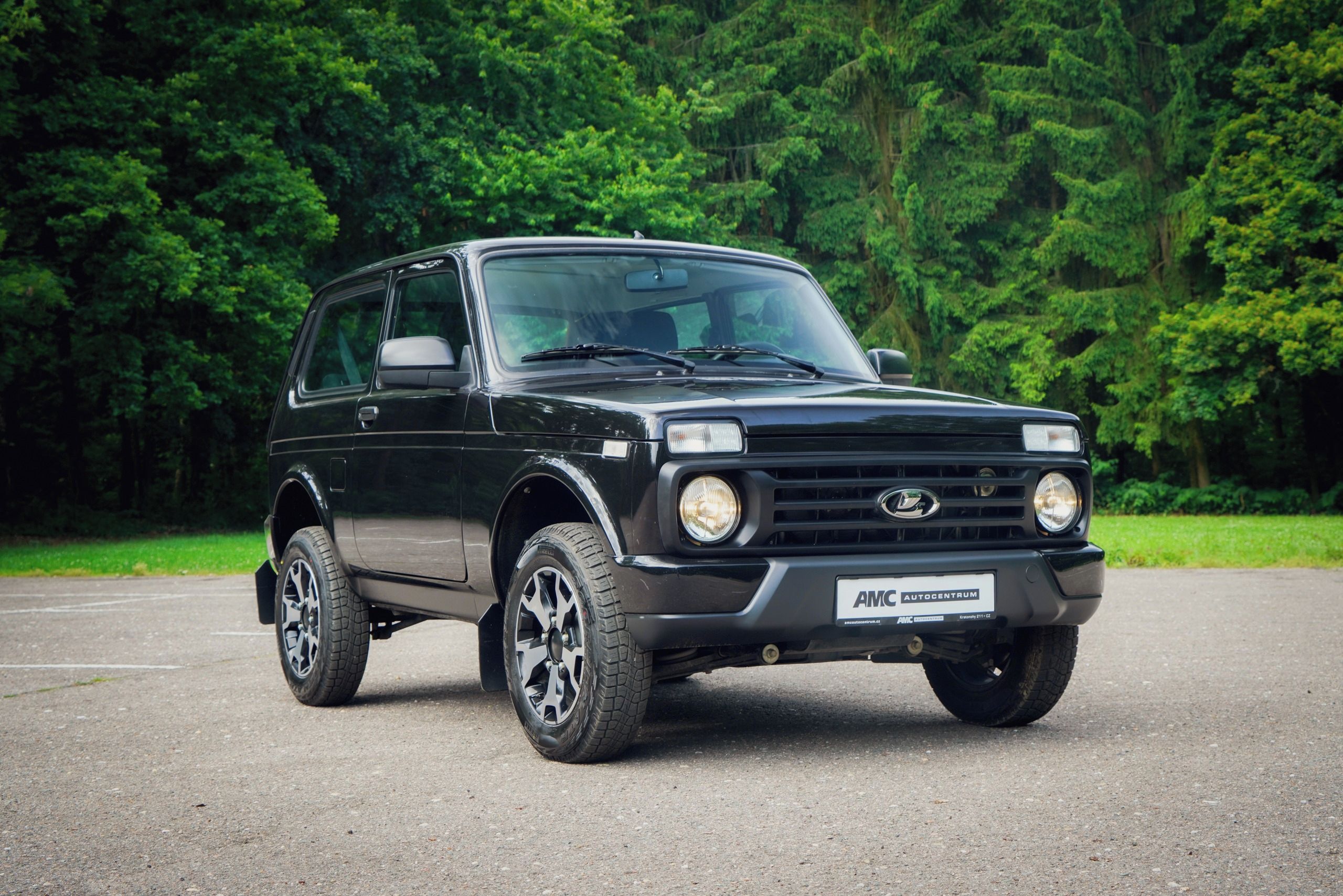 Lada Niva, Legend 4x4 - URBAN,plná záruka - fotka 2
