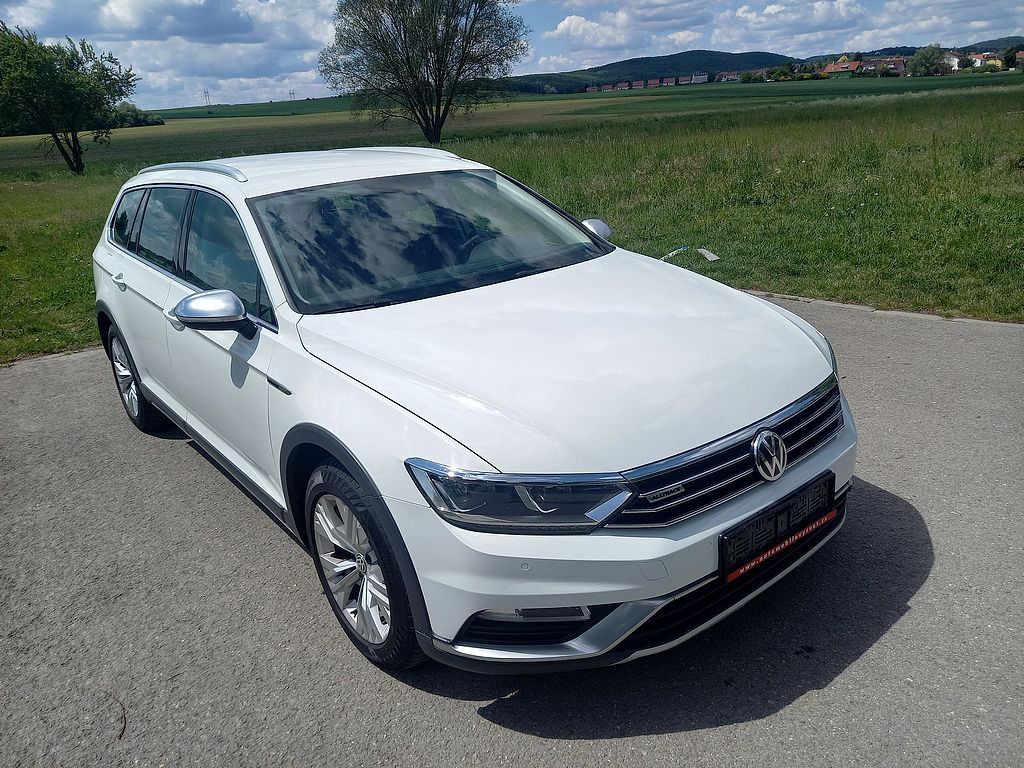 Volkswagen Passat, 2,0Tdi 140kw ALLTRACK+Dsg+ČR - fotka 2