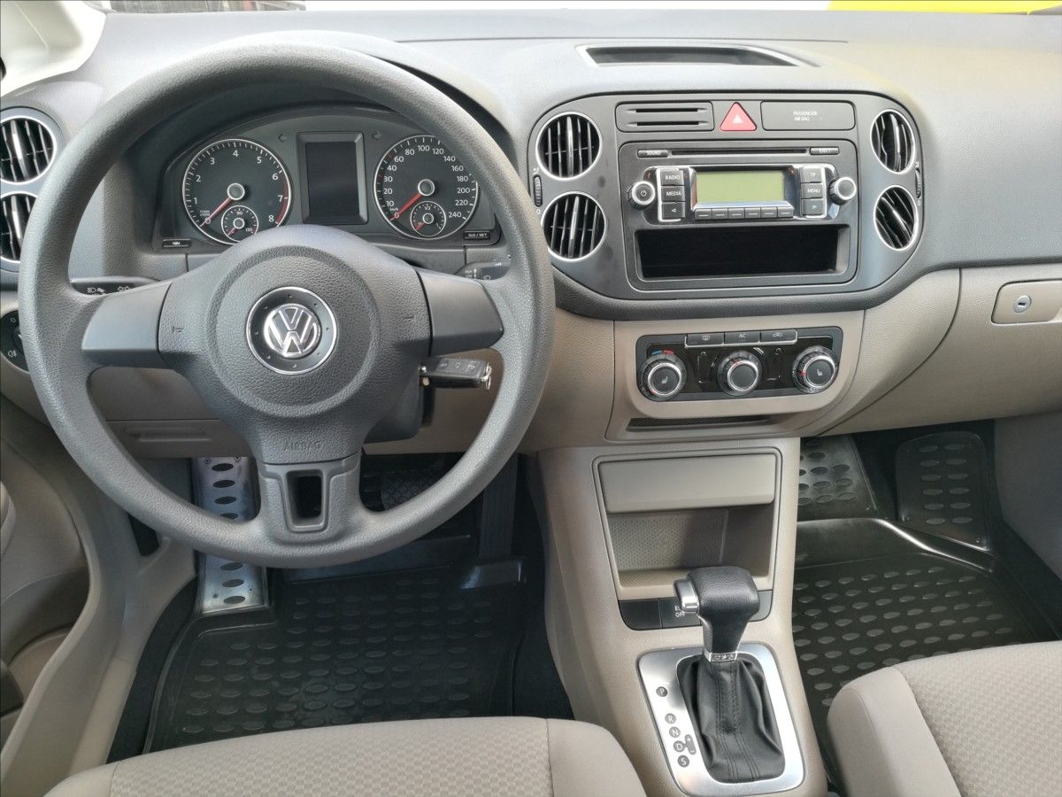 Volkswagen Golf Plus, 1,6 i DSG 75kw - fotka 5