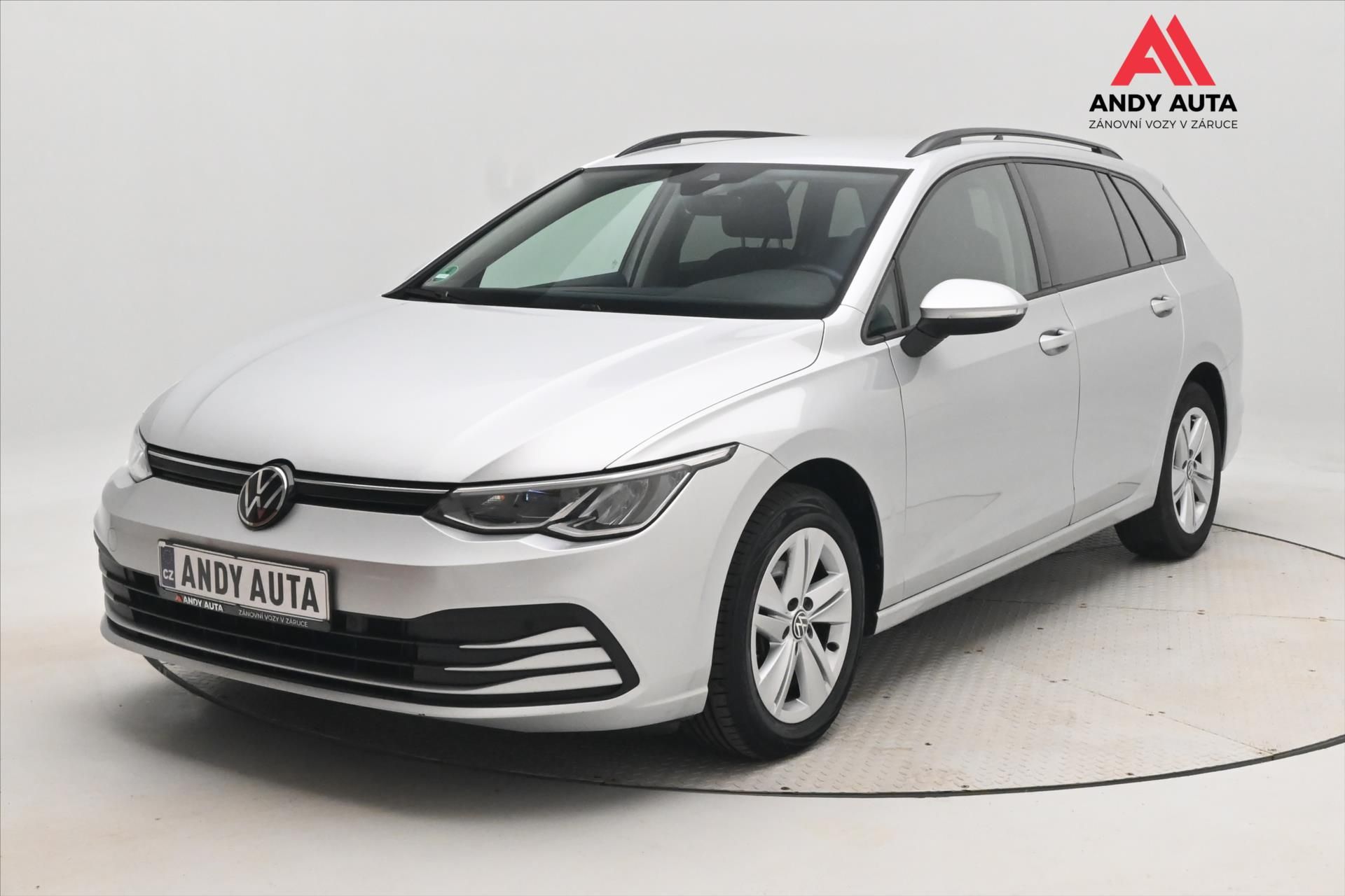 Volkswagen Golf, 2,0 TDI 110kW Wagon Life VŮZ P