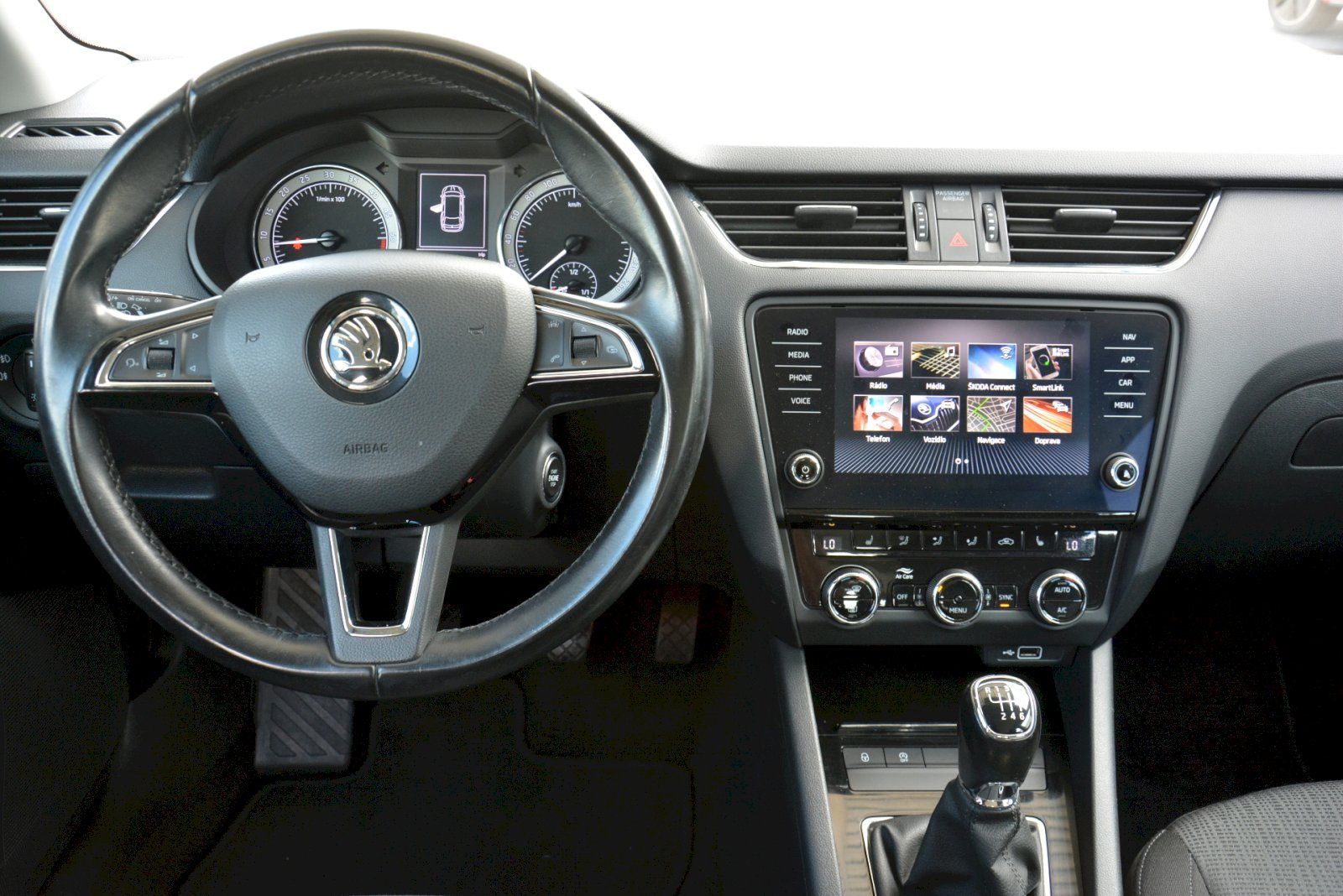 Škoda Octavia, Combi 2.0 TDI 110 kW Style NAV - fotka 5