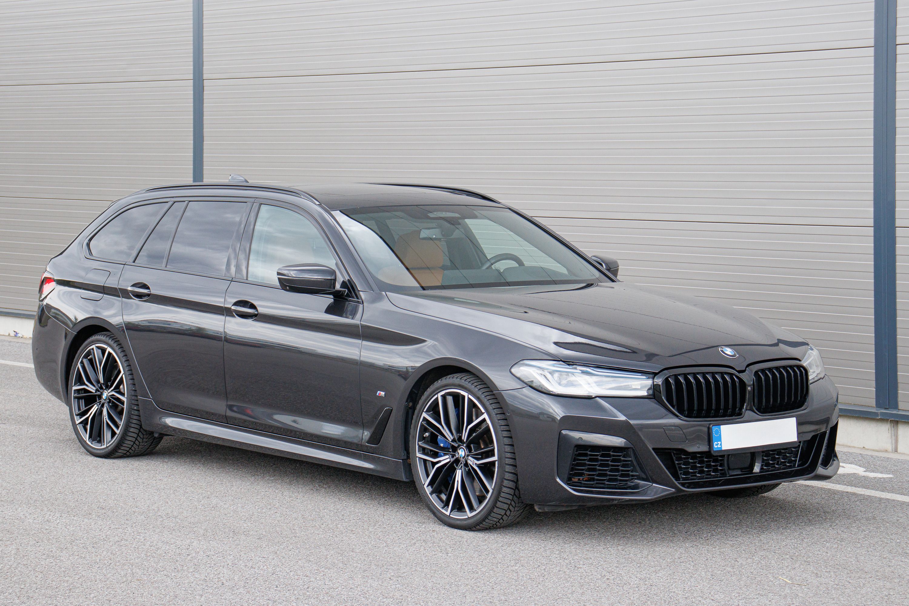 BMW Řada 5, 540i xDrive M-PAKET TOP VÝBAVA