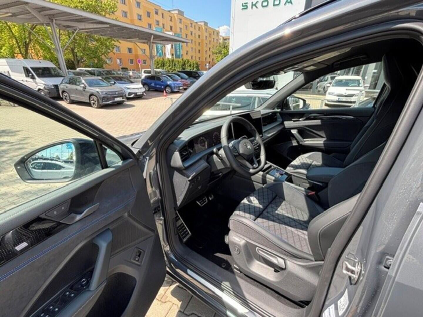 Volkswagen Tayron, R-Line 1,5 TSI 200 kW eHybrid - fotka 5
