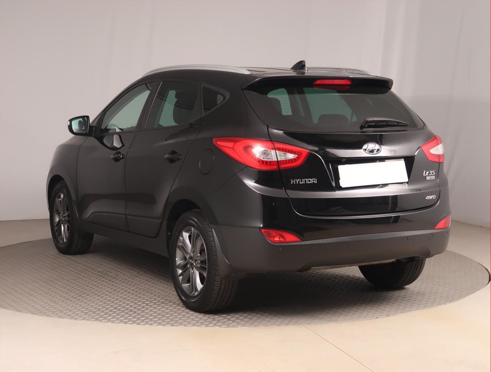 Hyundai ix35, 2.0 CRDi, 4X4, Automat - fotka 4
