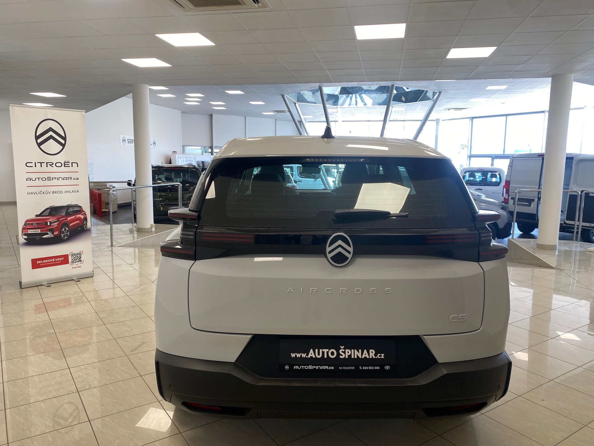 Citroën C5 Aircross, YOU HYBRID Automat 145k Pak.ZI - fotka 5