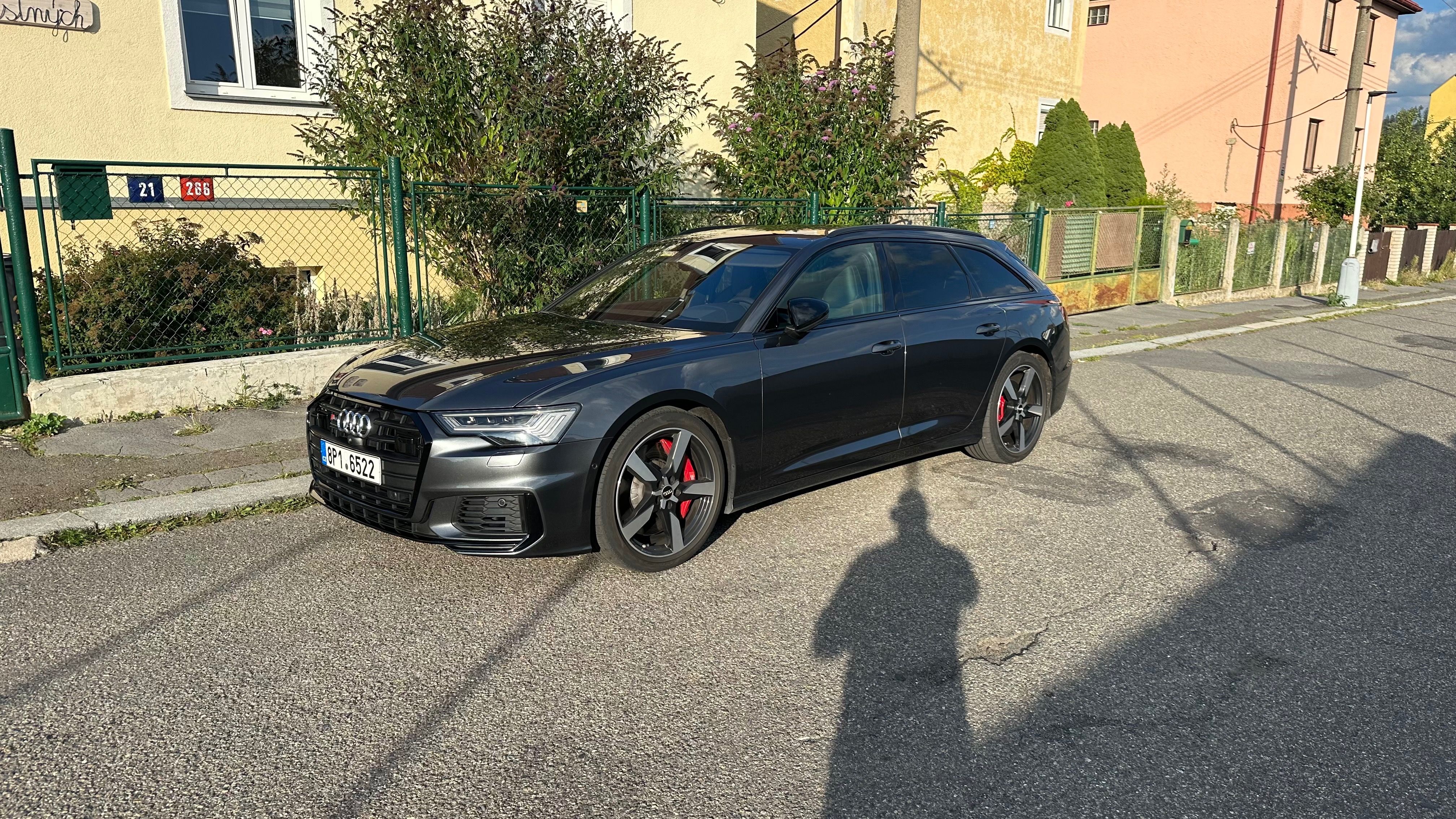 Audi S6 Avant, 4x4, prémiová hudba, vzduch - fotka 5
