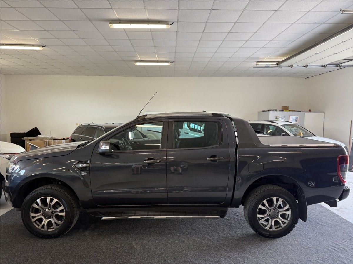 Ford Ranger, 3,2 Wildtrak,AT,1maj,po servis - fotka 3