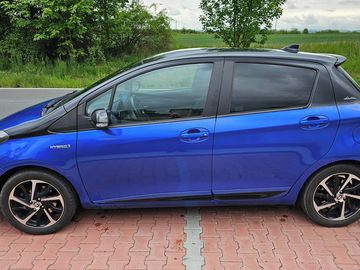 Hybrid 1.majitel nehavarováno.