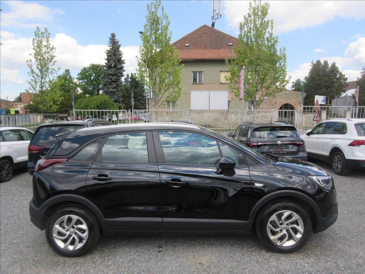 Opel Crossland, 1,2 Turbo - fotka 4