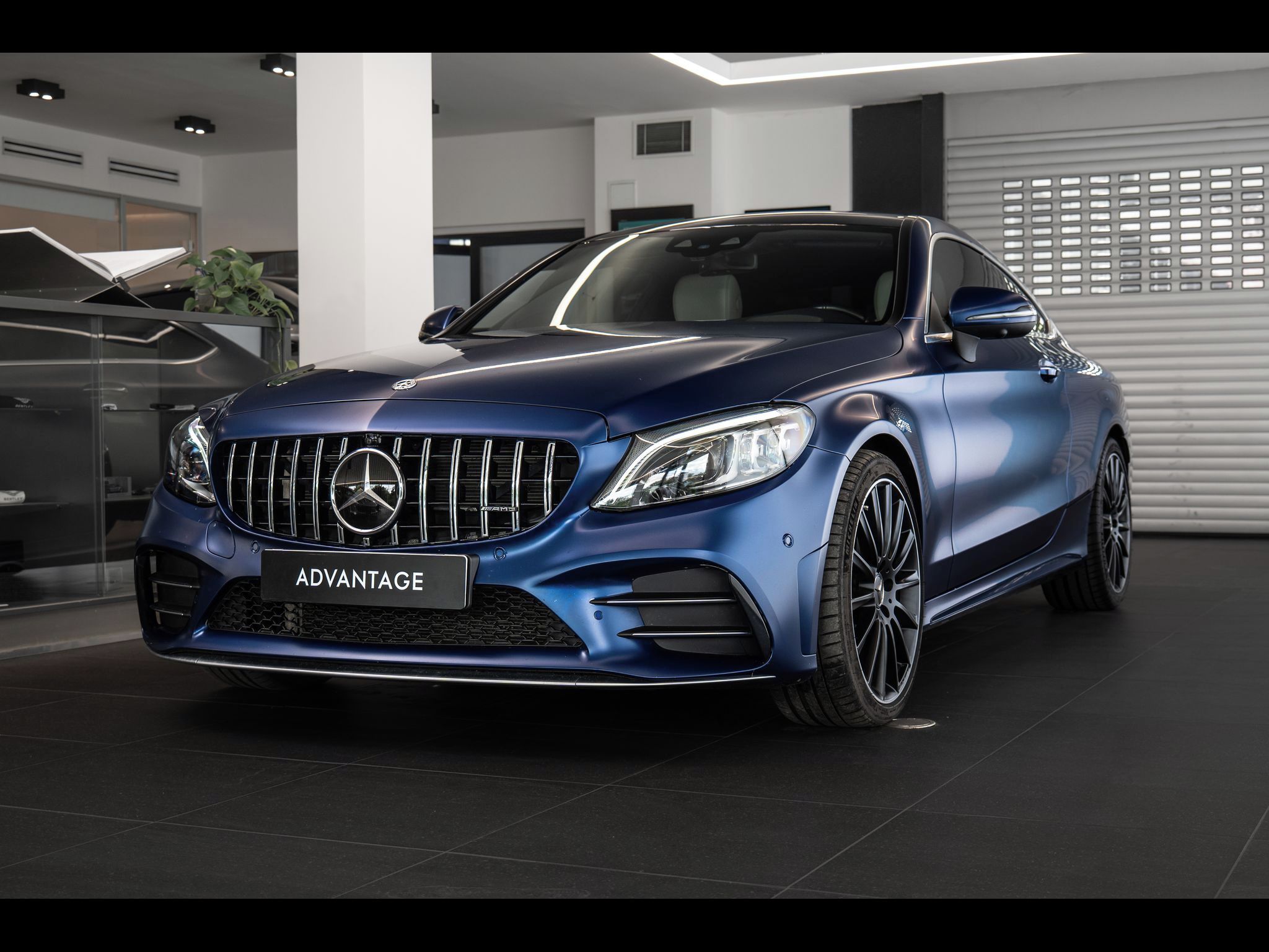Mercedes-Benz Třídy C, Burmester/360/LED/Pano/Karbon