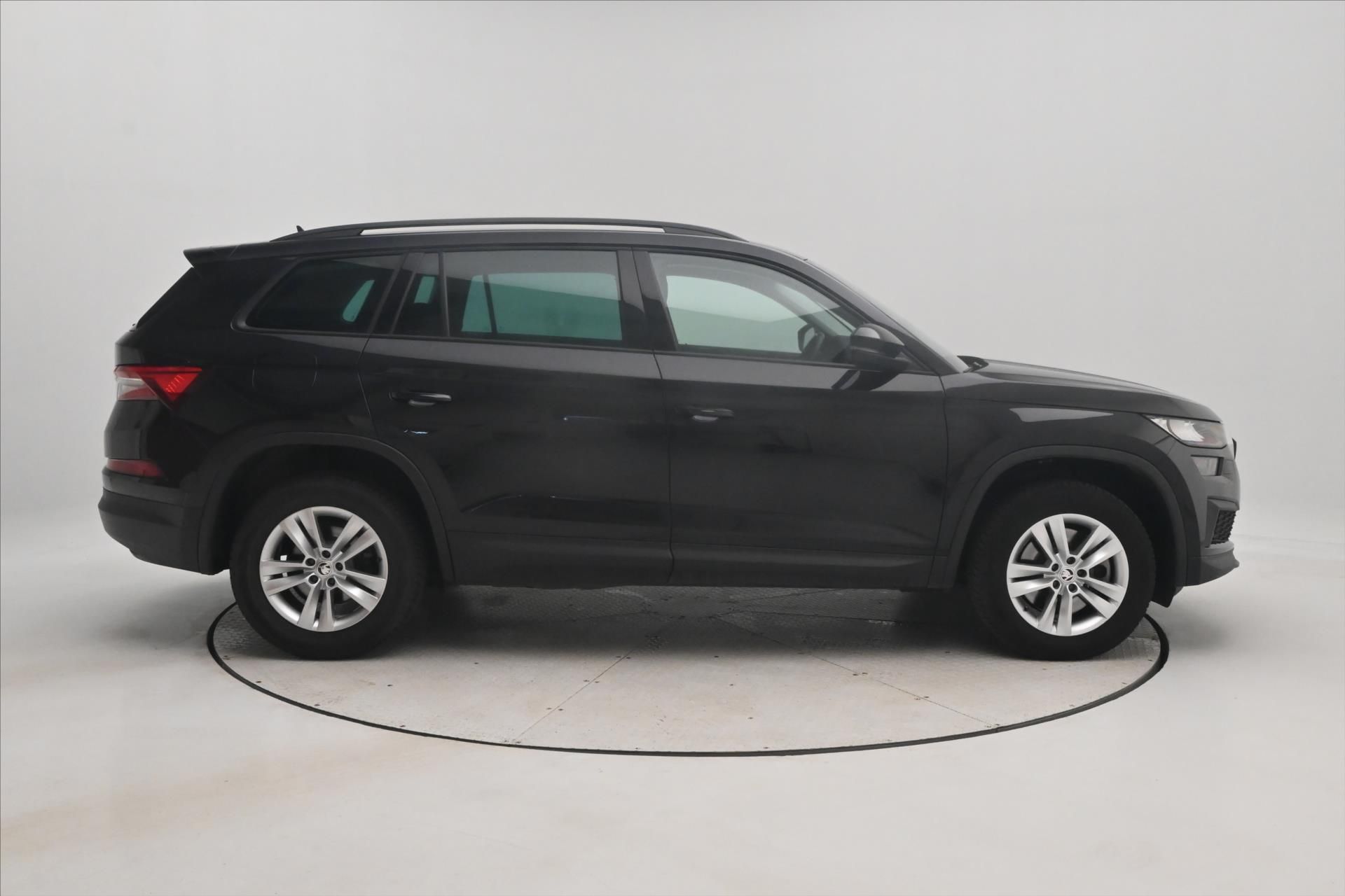 Škoda Kodiaq, 2,0 TDI 110kW DSG 7 míst VŮZ P - fotka 4