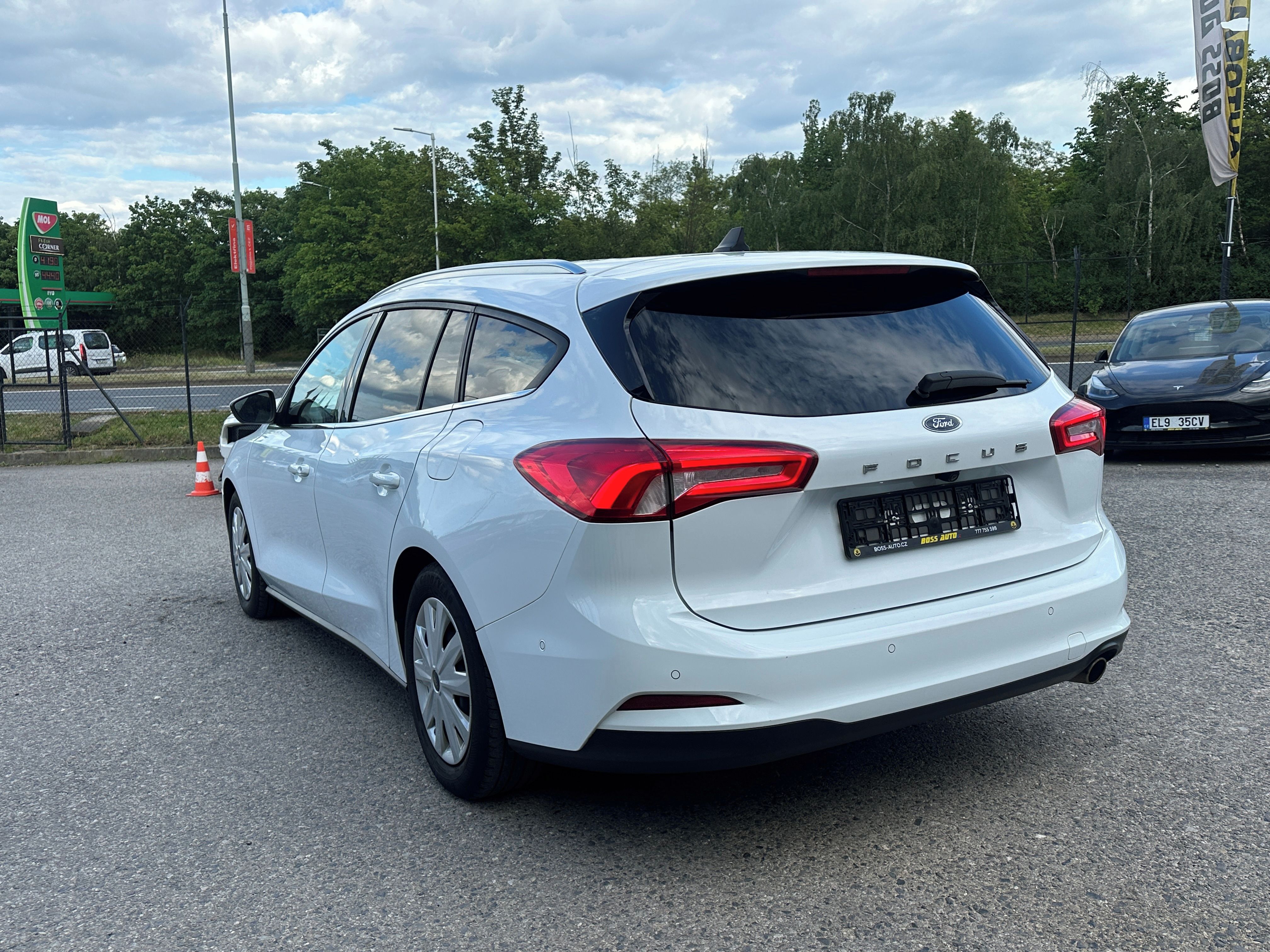 Ford Focus, Ford Focus 2021 - fotka 6