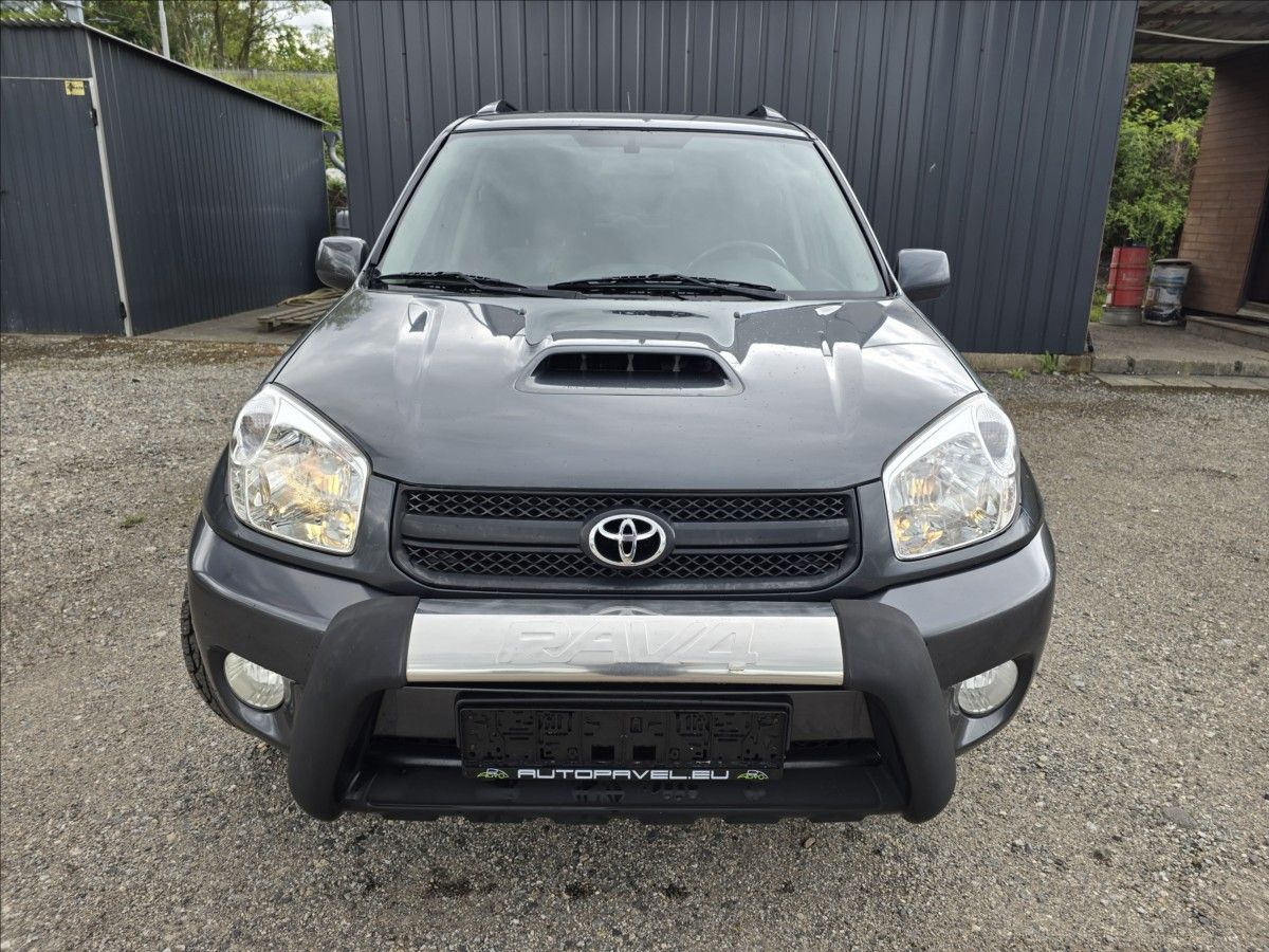 Toyota Rav4, 2,0 D-4D  nové rozvody , Stk - fotka 2