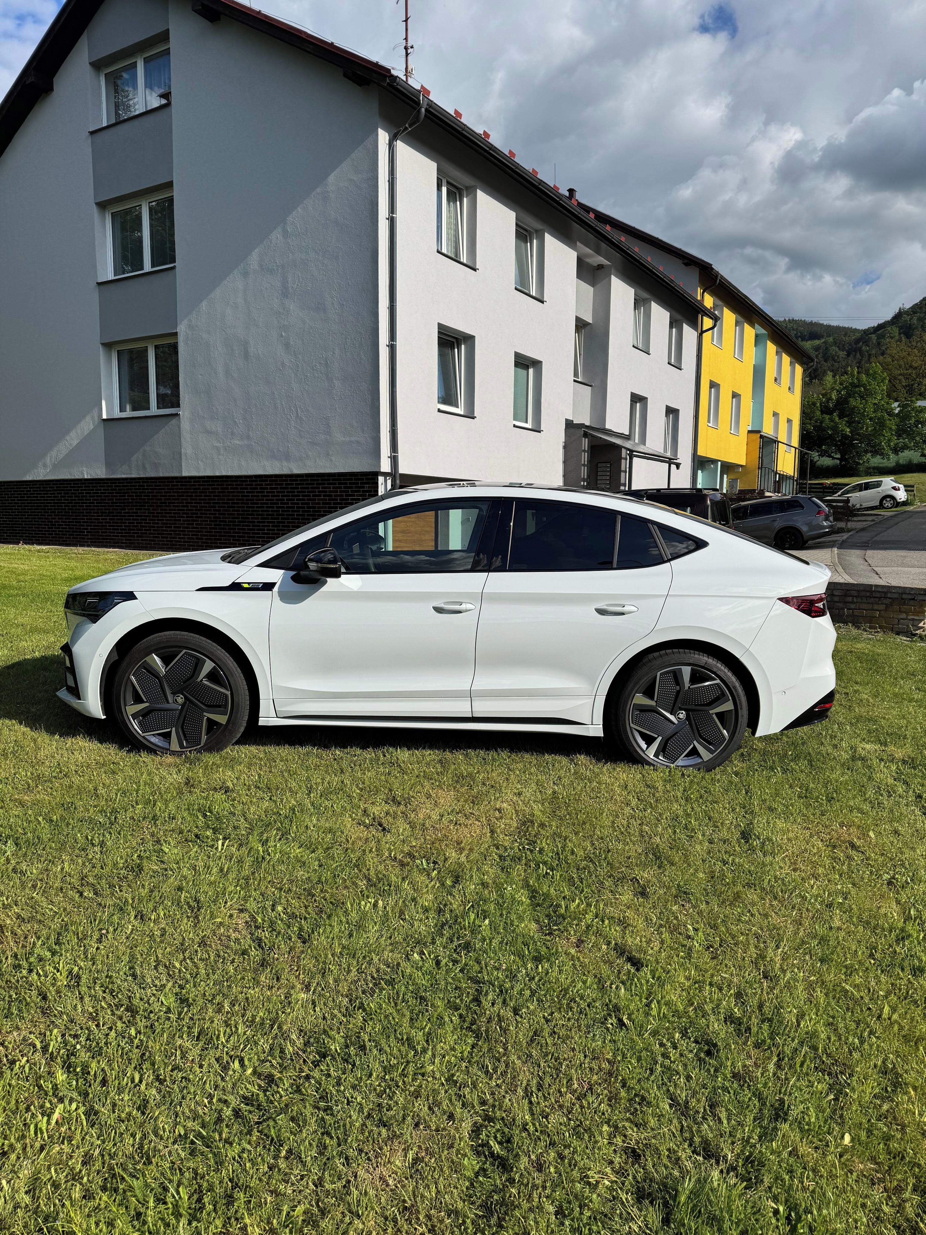Škoda Enyaq, RS 250kW,4x4,Tažné,Maxx,HUD - fotka 5