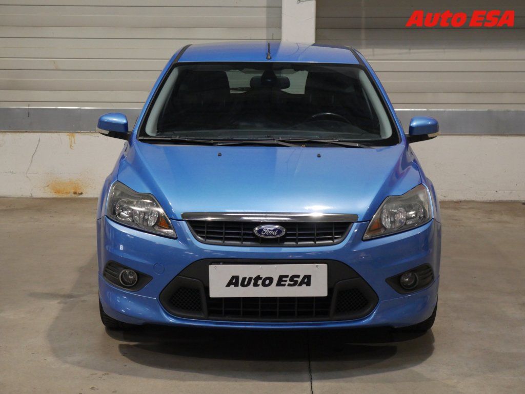 Ford Focus, 2.0i,autoAC - fotka 2