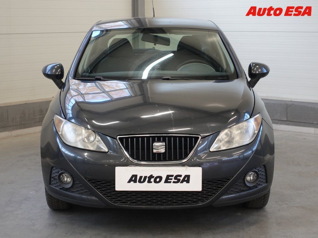 Seat Ibiza, 1.4i,AC,temp - fotka 2