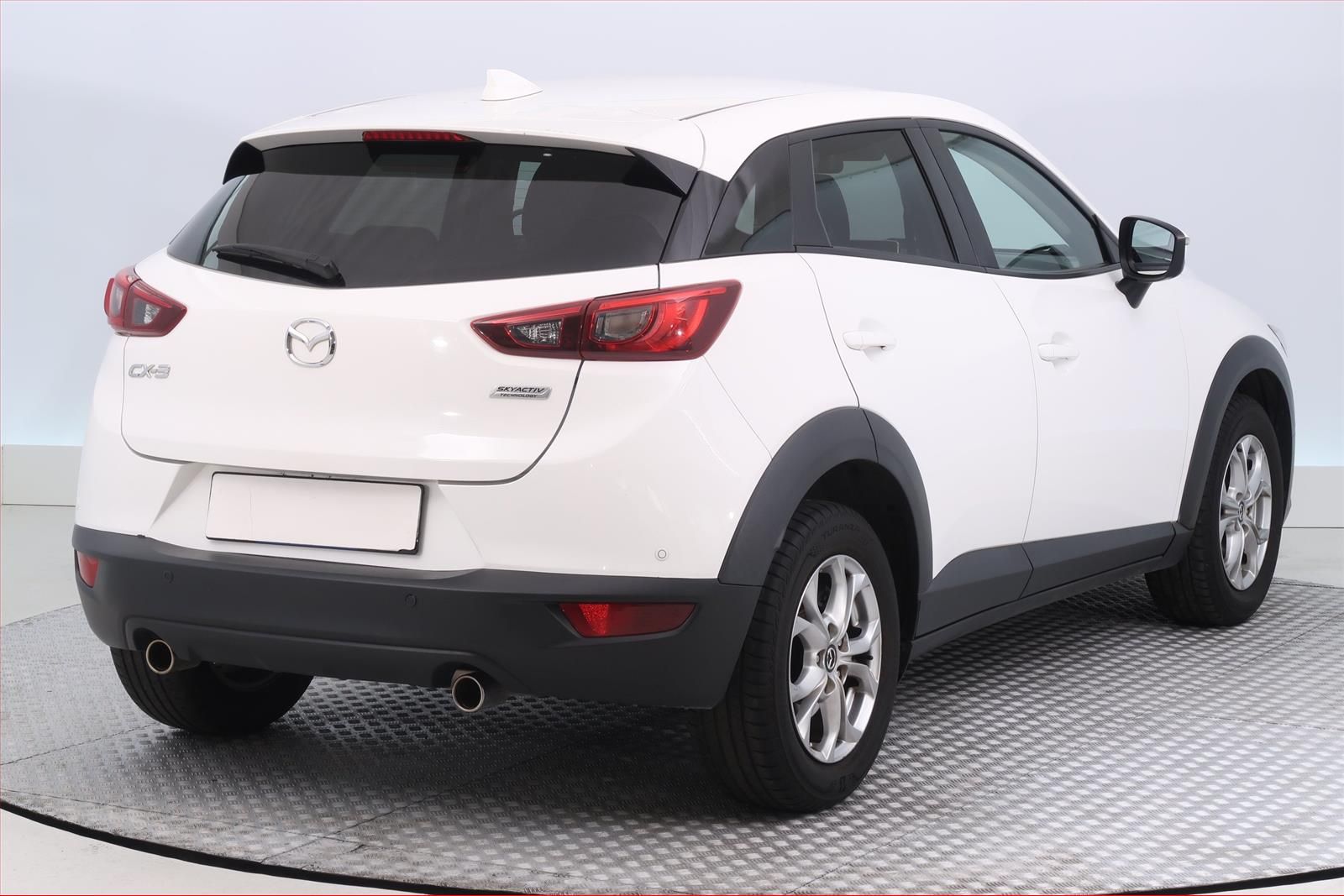 Mazda CX-3, 2.0 Skyactiv-G, Automat, Navi - fotka 5