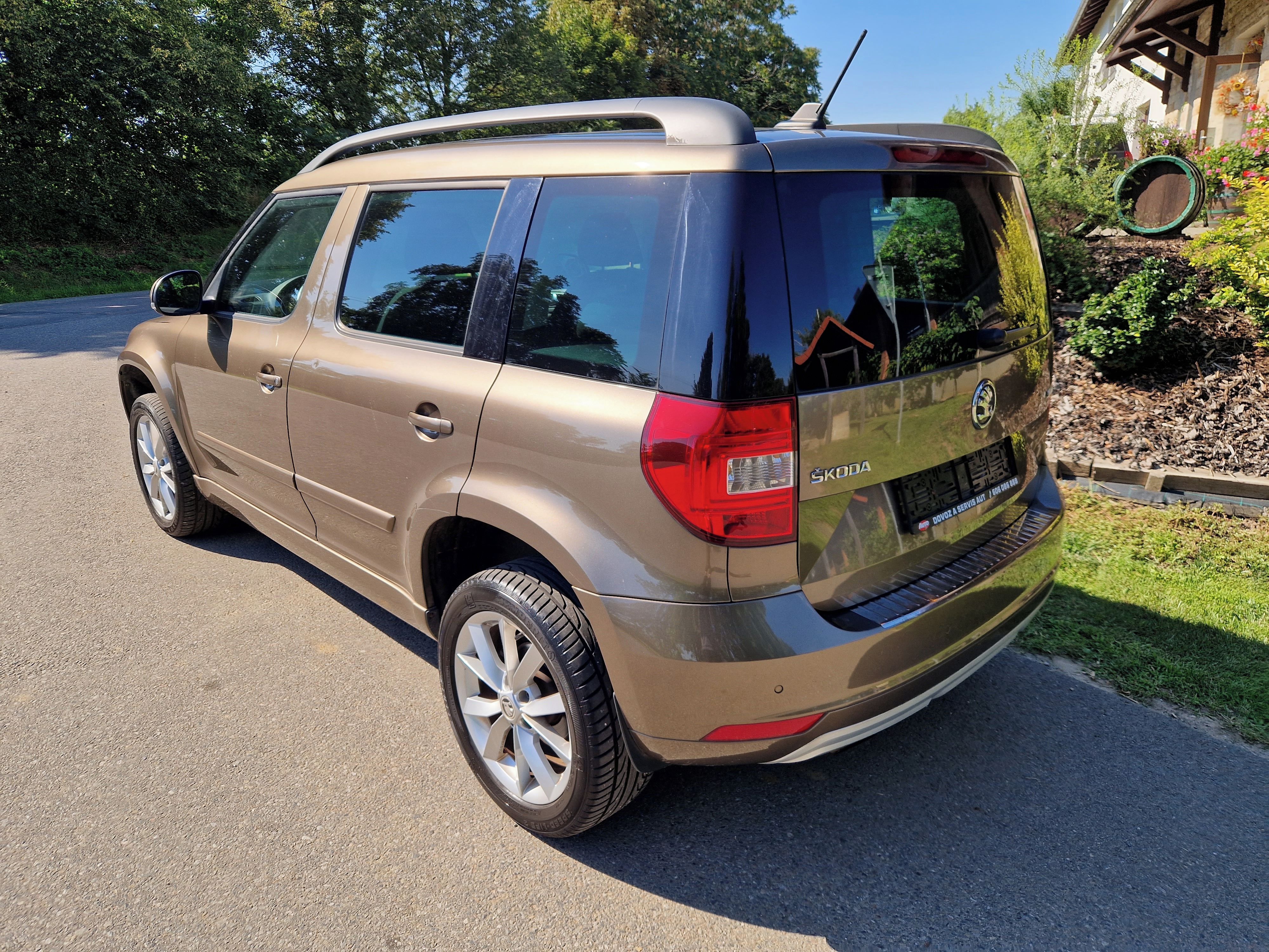 Škoda Yeti, 1,2 TSI DSG - fotka 4