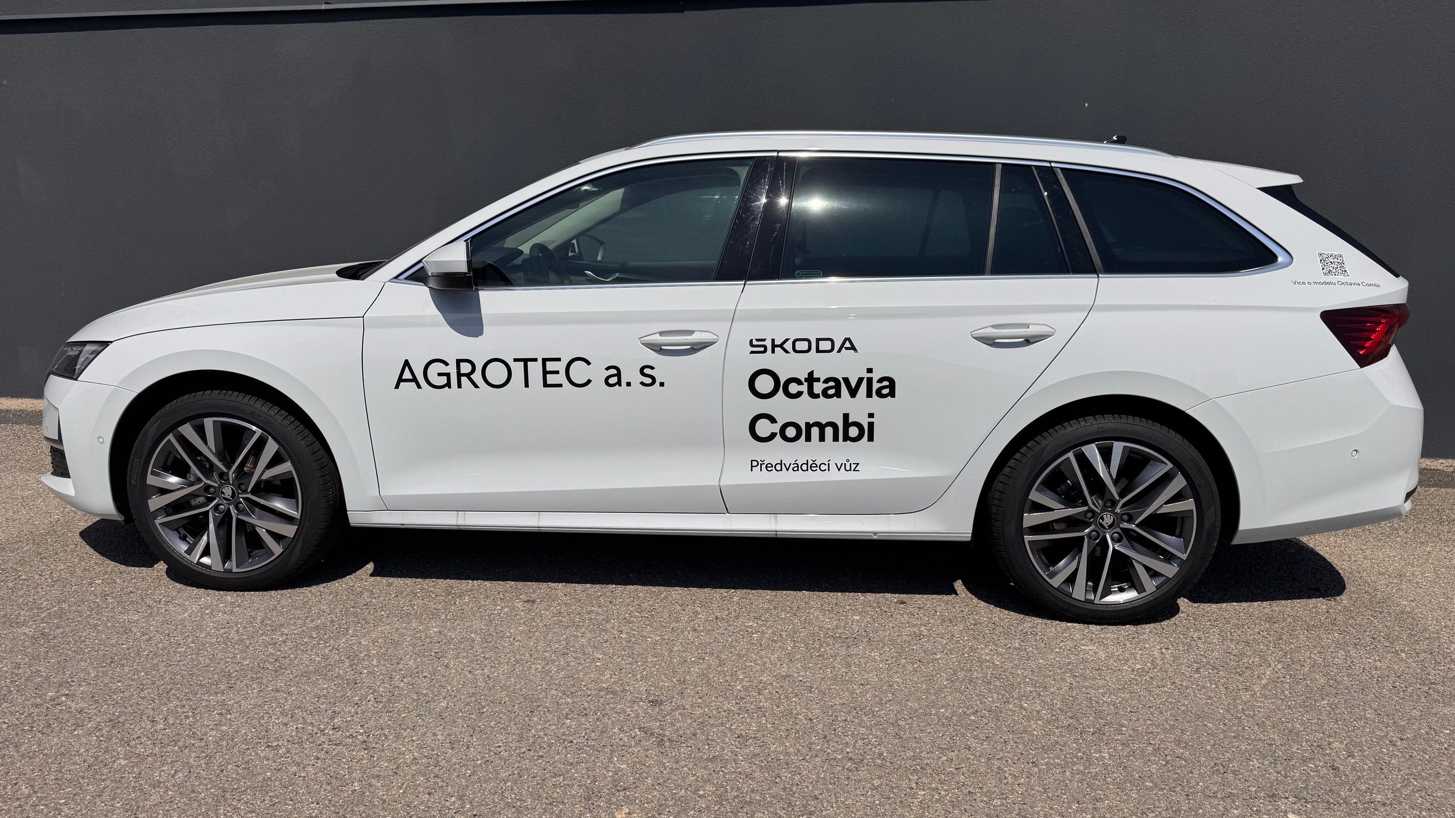 Škoda Octavia, 2.0 TDI 110 kW - fotka 2