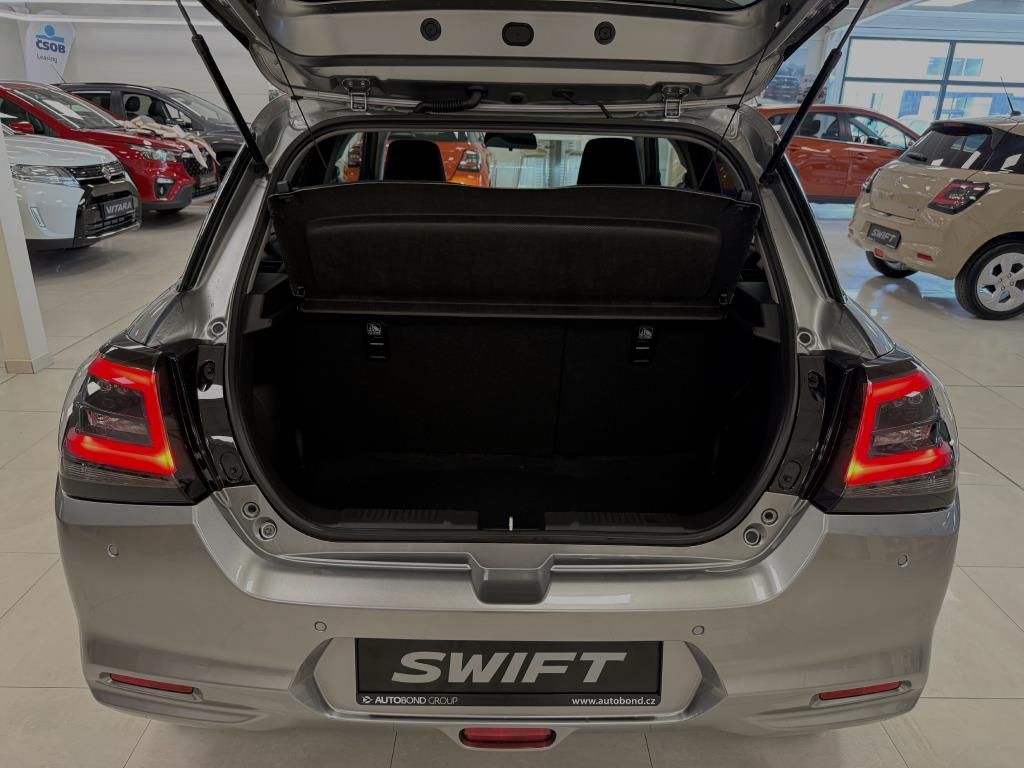 Suzuki Swift, PREMIUM 1.2 HYBRID CVT 4x2 MY2 - fotka 4