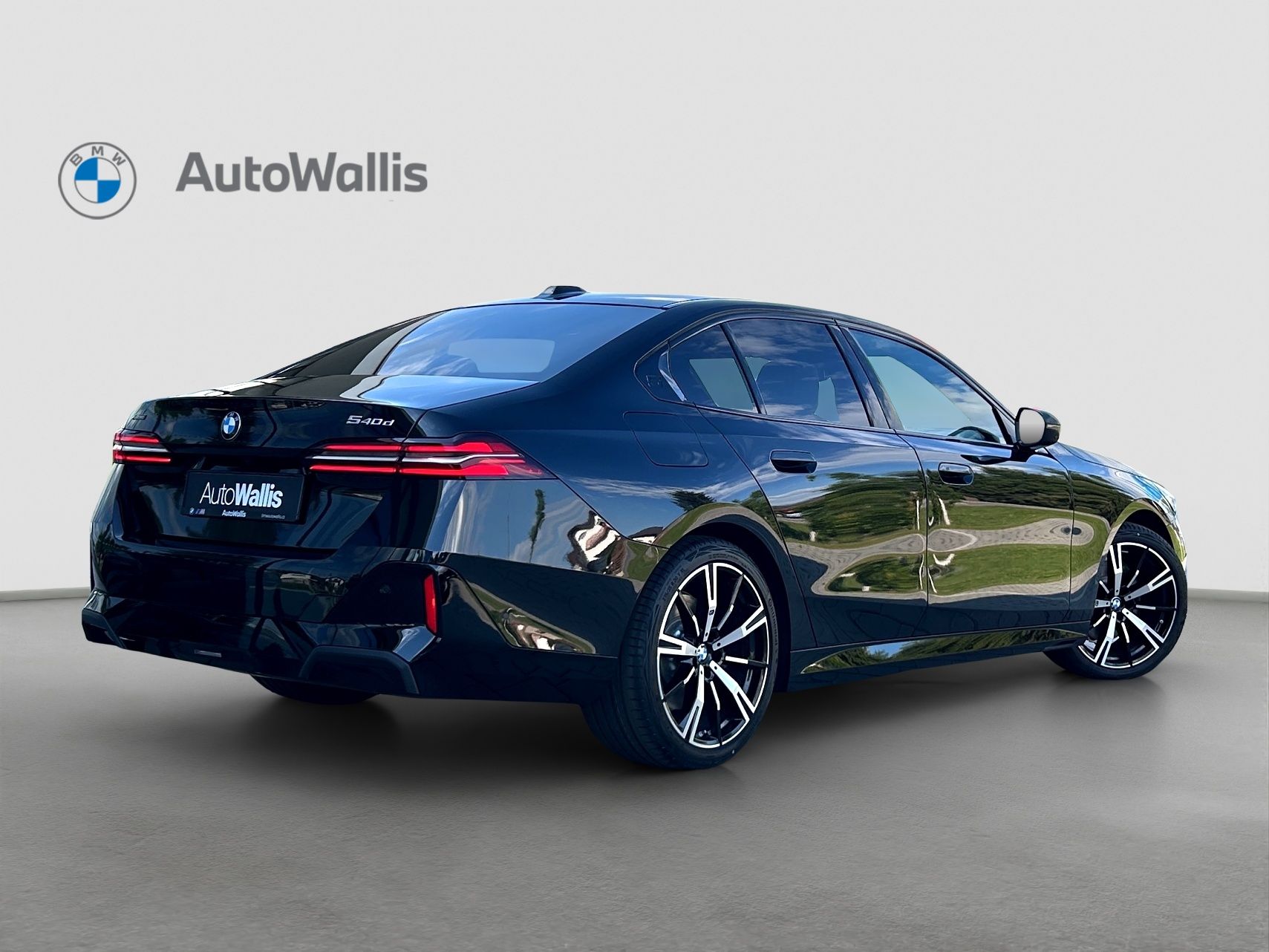 BMW Řada 5 - fotka 2