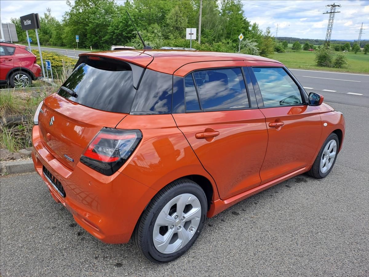 Suzuki Swift, 1,2   1,2 PREMIUM HYBRID - fotka 5