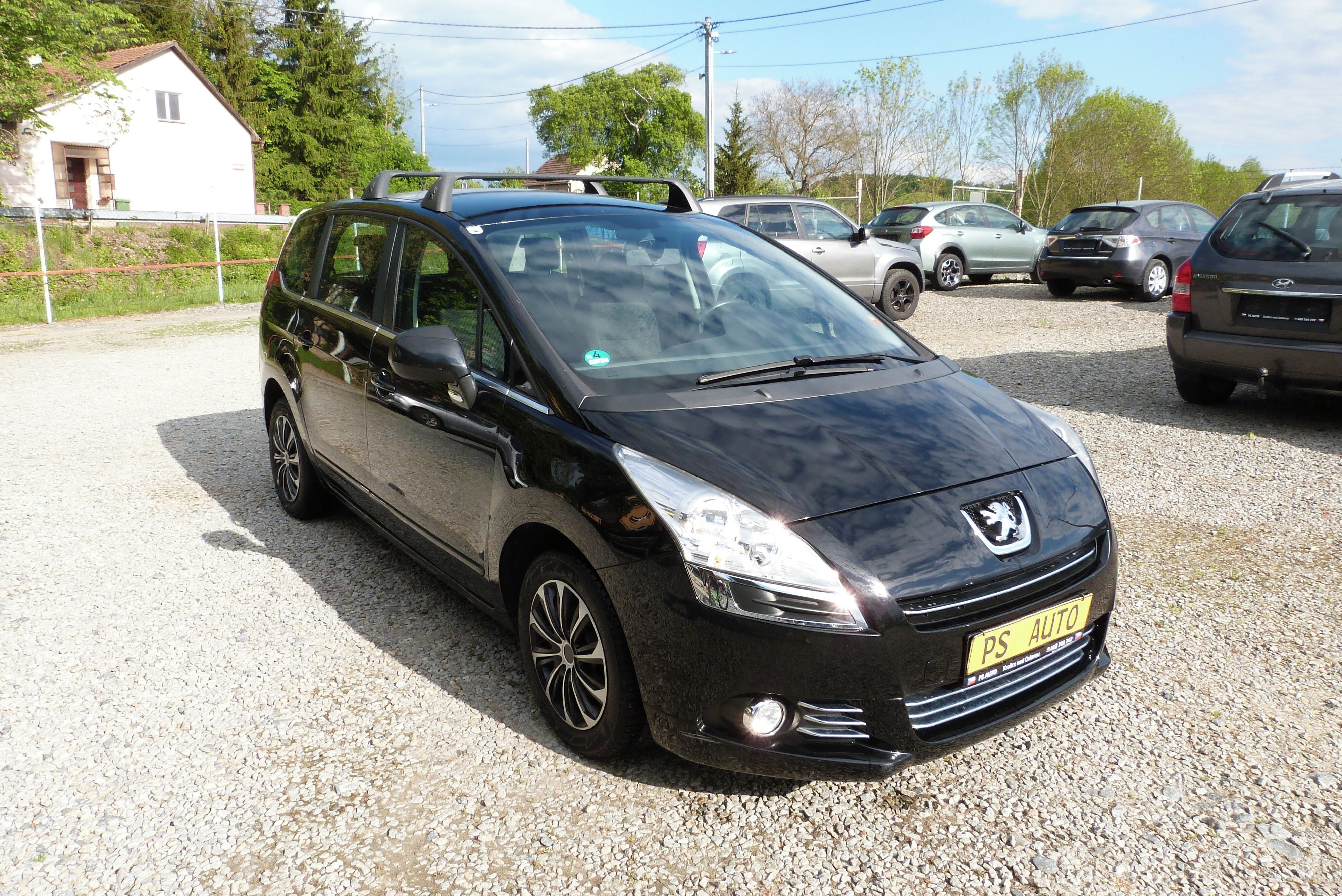Peugeot 5008, 1.6 VTi Premium - fotka 4