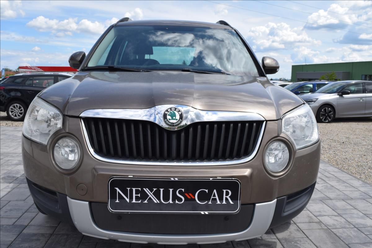 Škoda Yeti, 1,2 TSI 77KW PO SERVISE - fotka 2