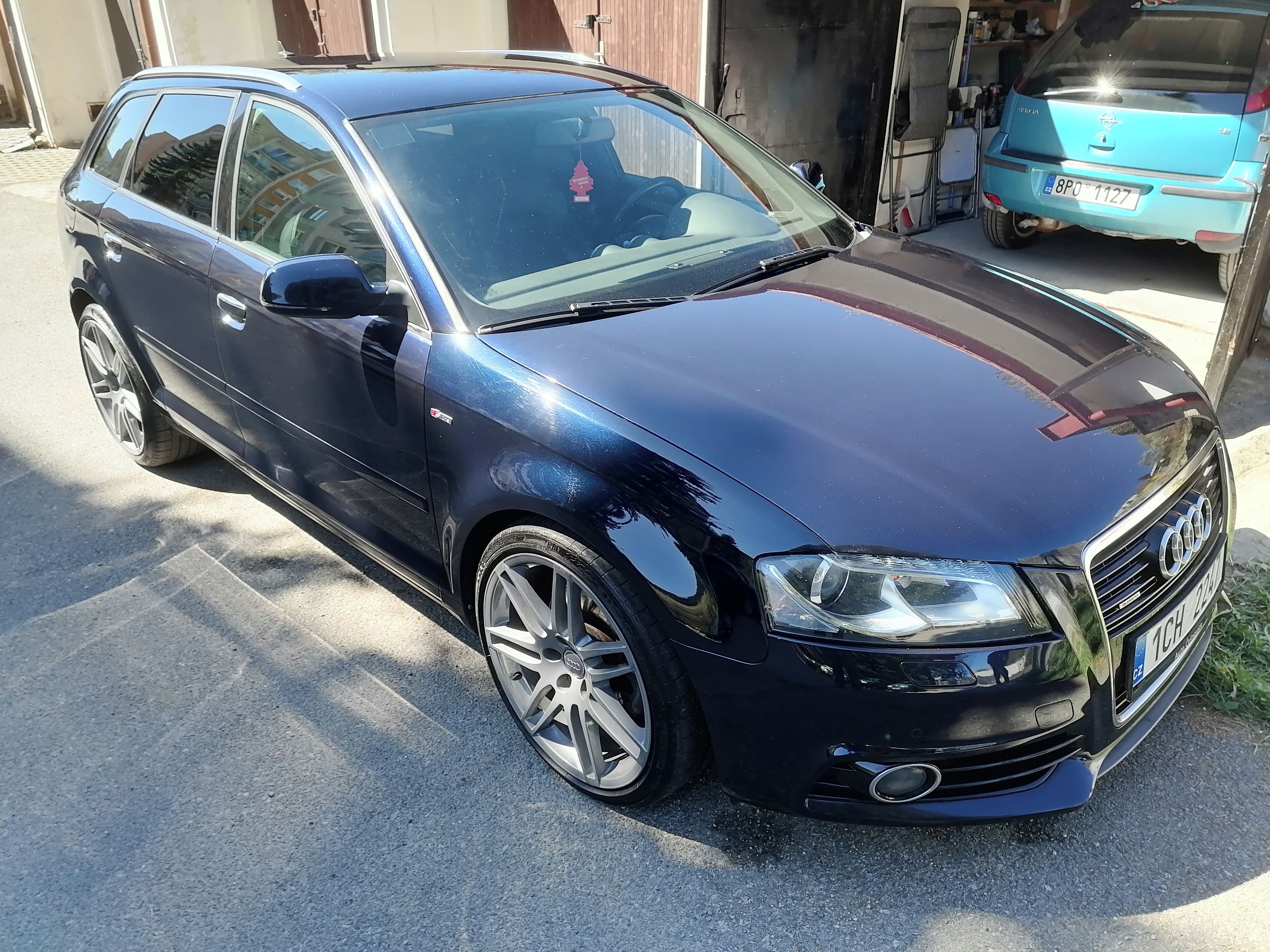 Audi A3, A3 8P Sportback 2.0TFSI S-line - fotka 2
