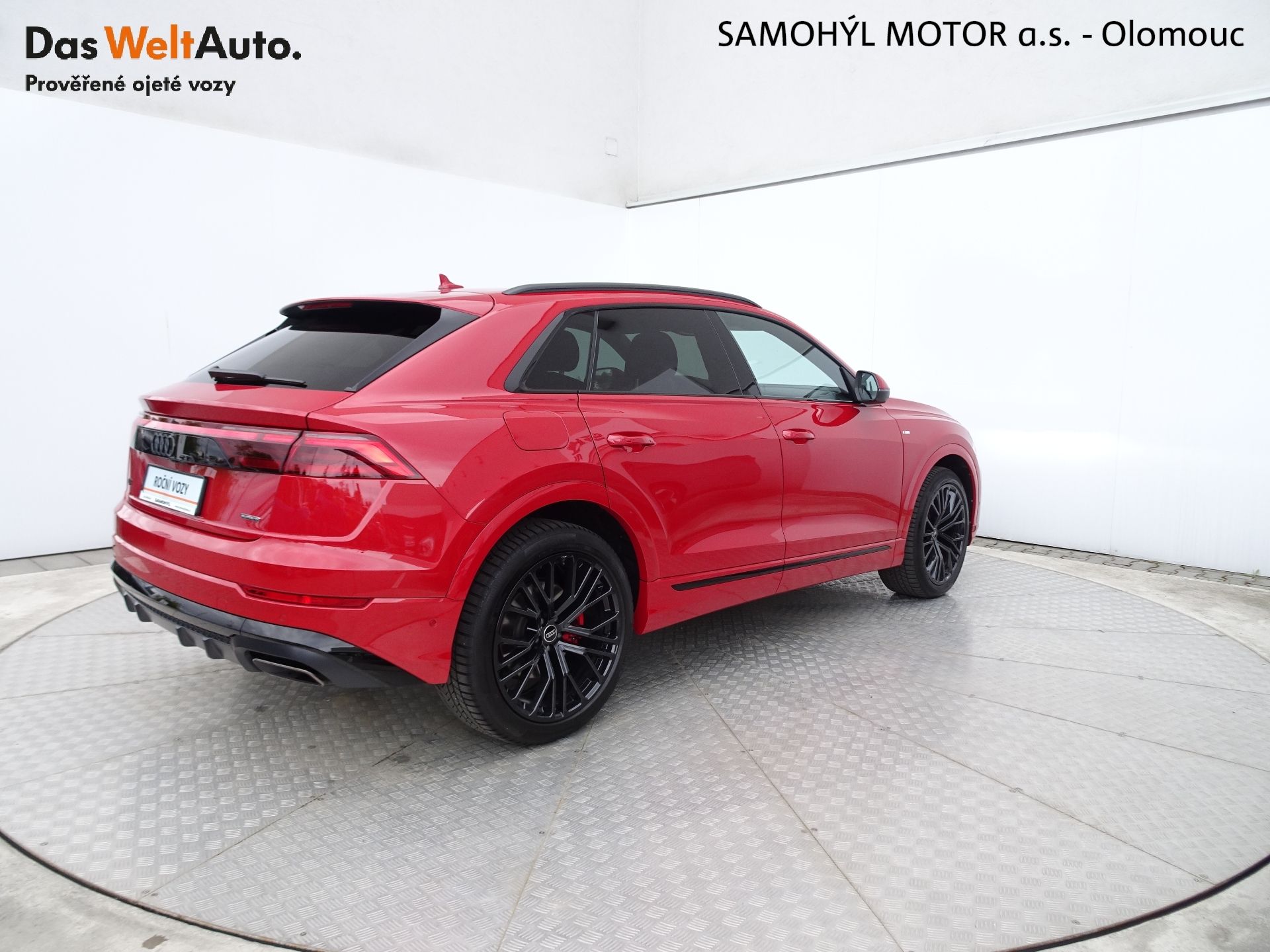 Audi Q8, 50TDI Quattro Tiptronic S-line - fotka 2