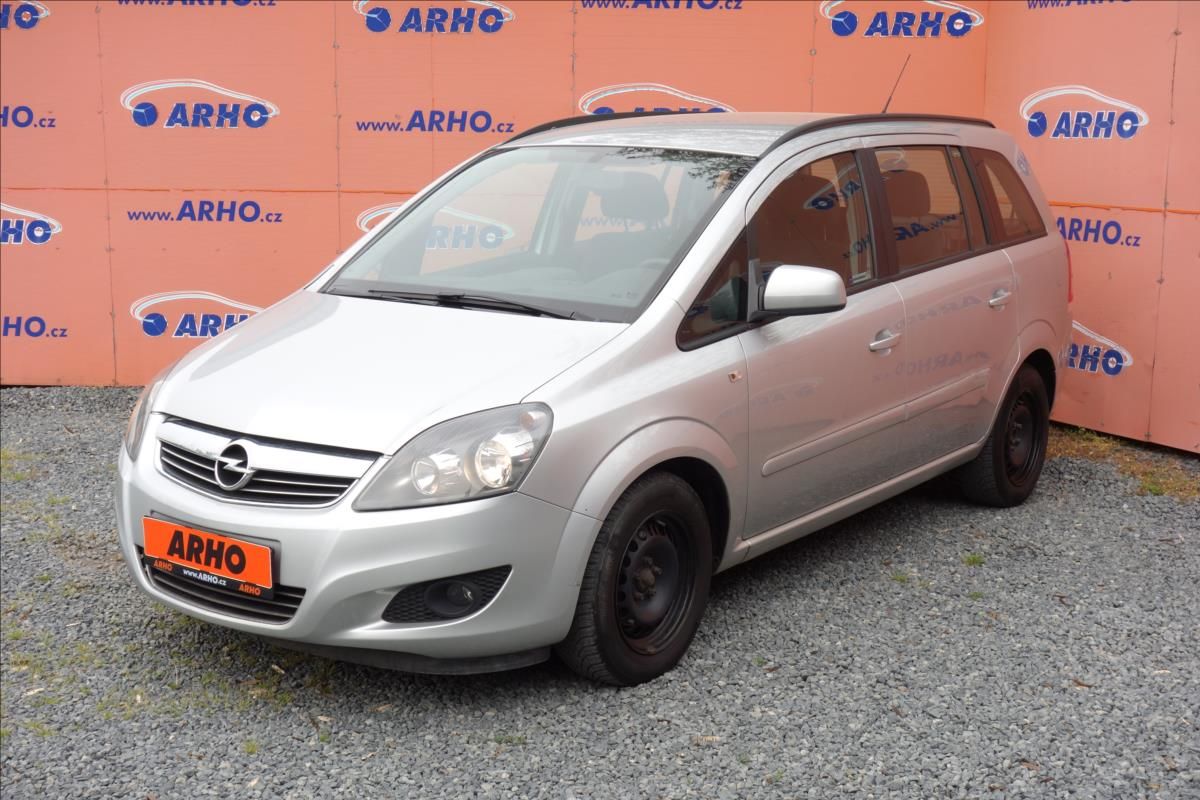Opel Zafira, 1,8 i 103KW,ČR,1 MAJ.,7 MÍST. - fotka 3