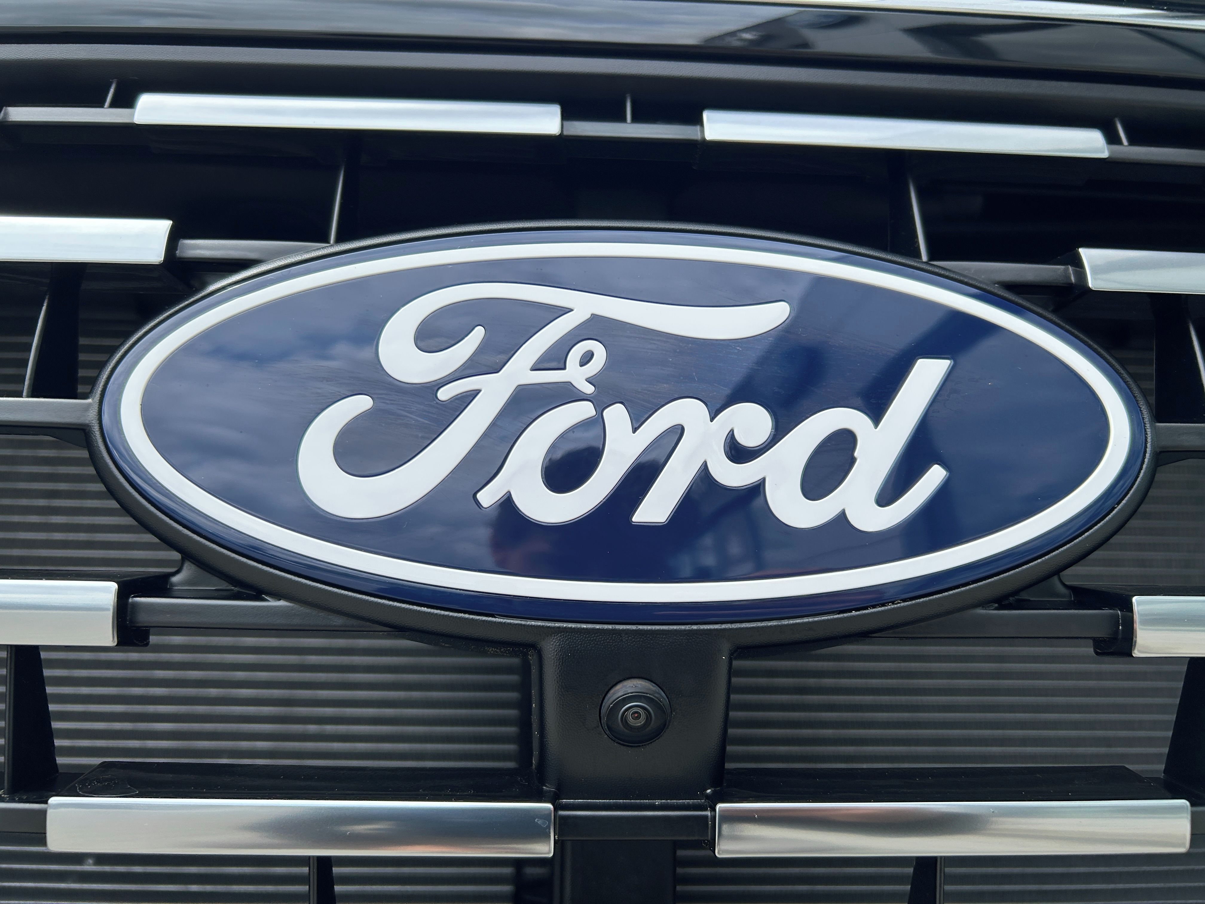 Ford Tourneo Custom, Titanium X L2 2.0EcoBlue 110kW - fotka 3